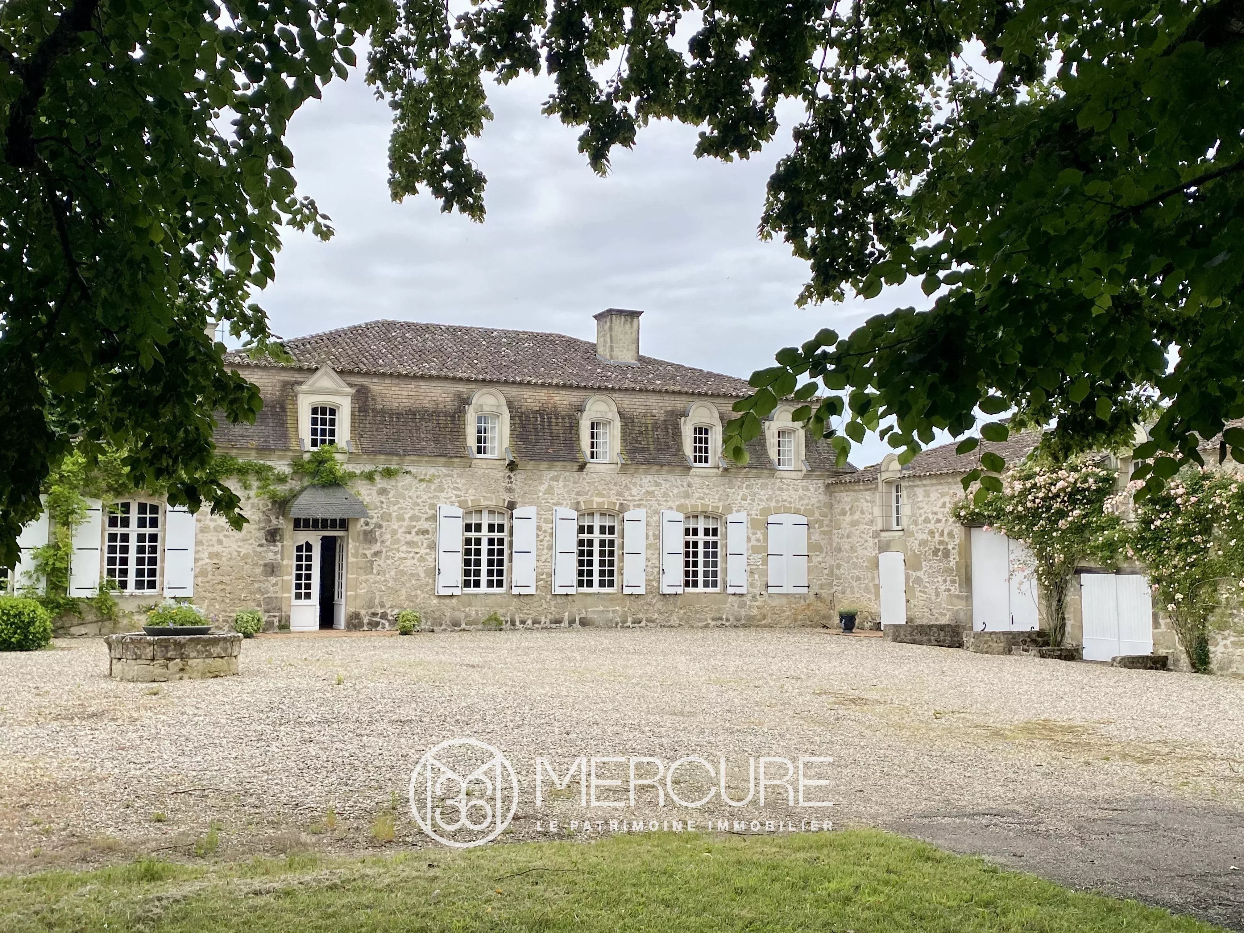 BEAU MANOIR A VERTEUIL D’AGENAIS – 35 HA - 901007bx