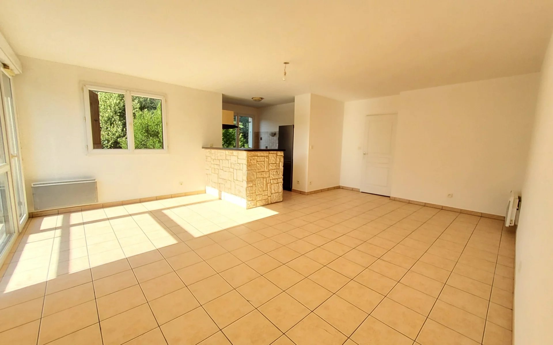 T3 MEUBLE 1er étage EPAGNY CENTRE 66M2