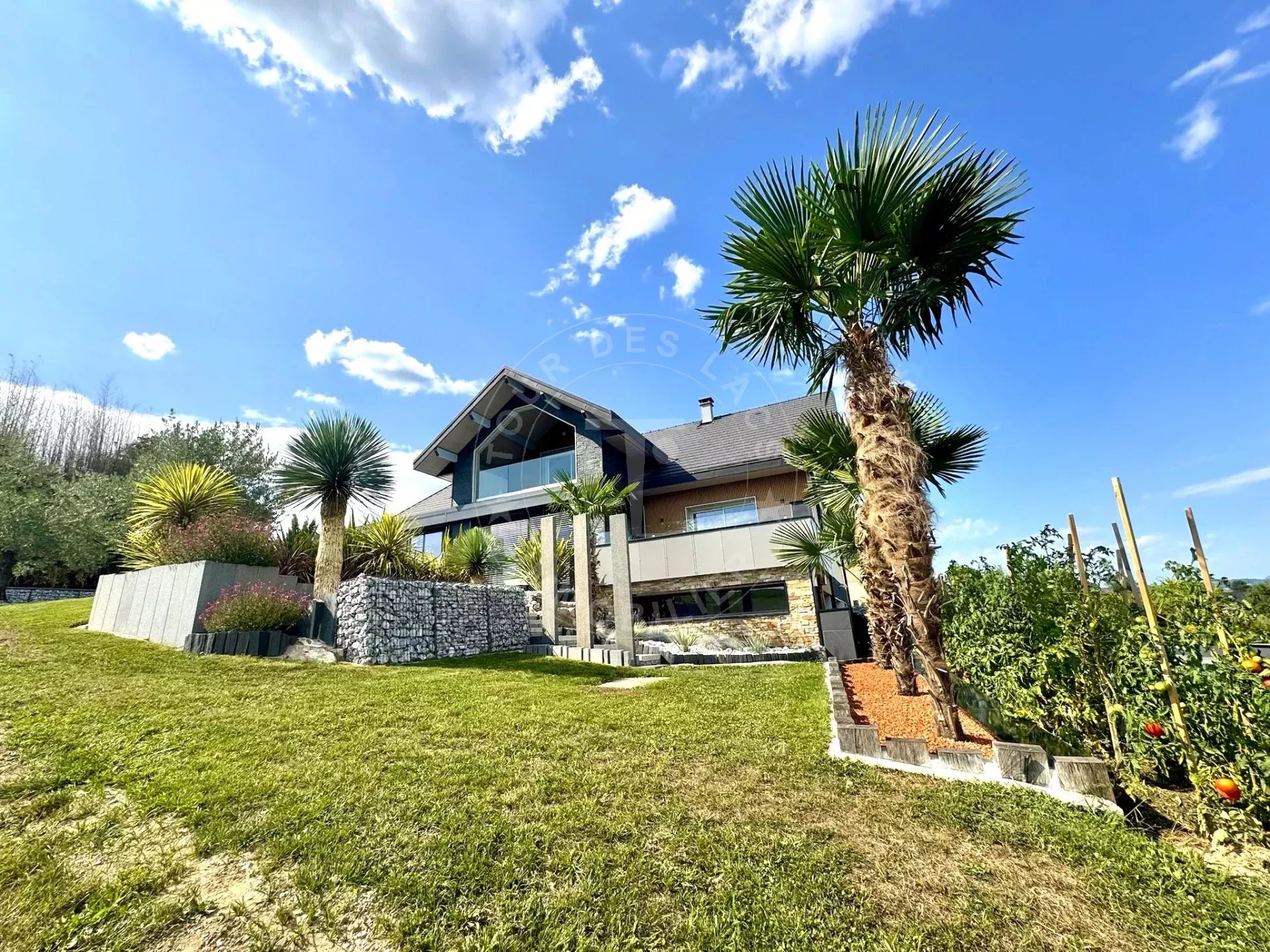 Villa contemporaine sur les hauteurs de Rumilly