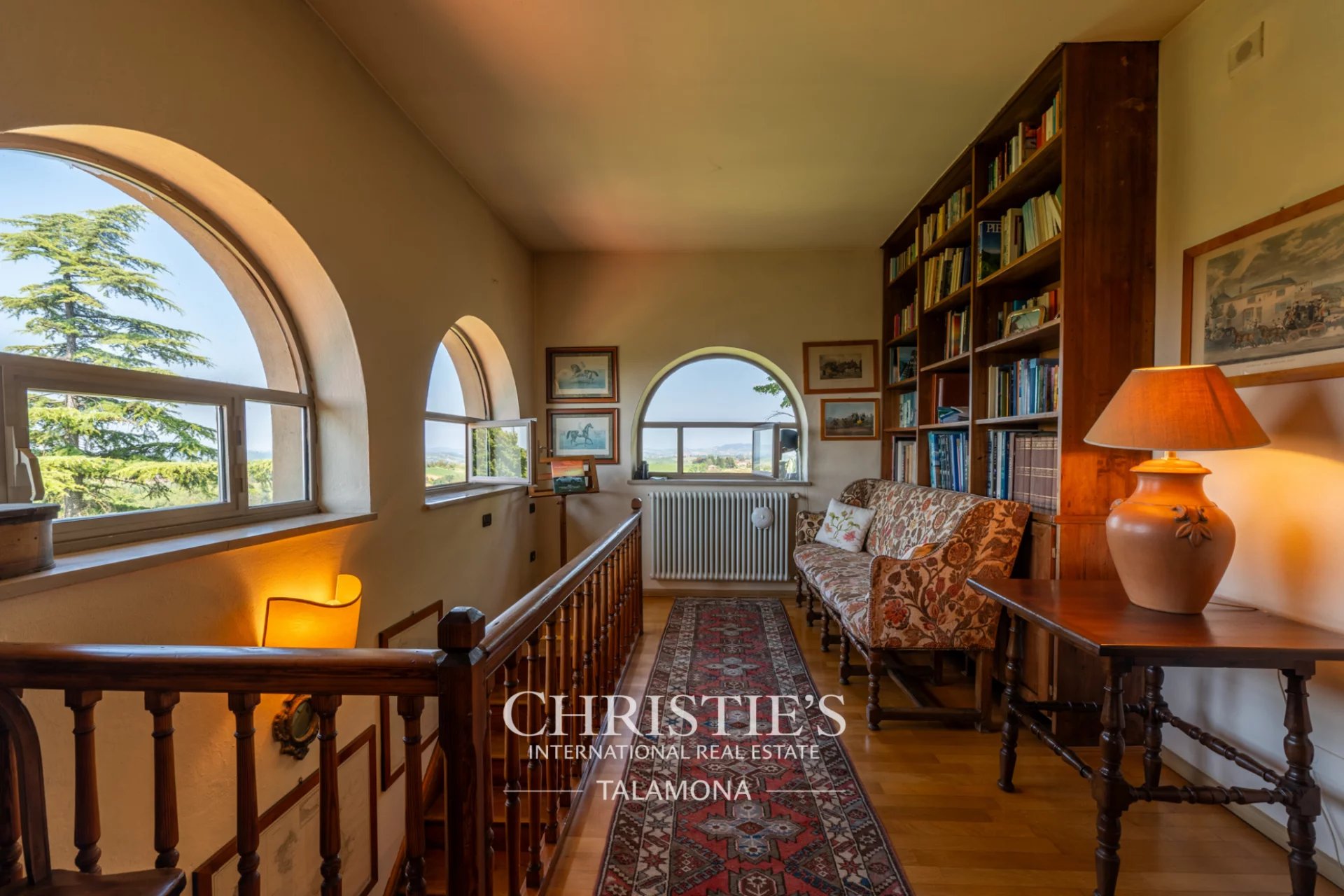 10 Bedroom Villa/Townhouse's Image 72