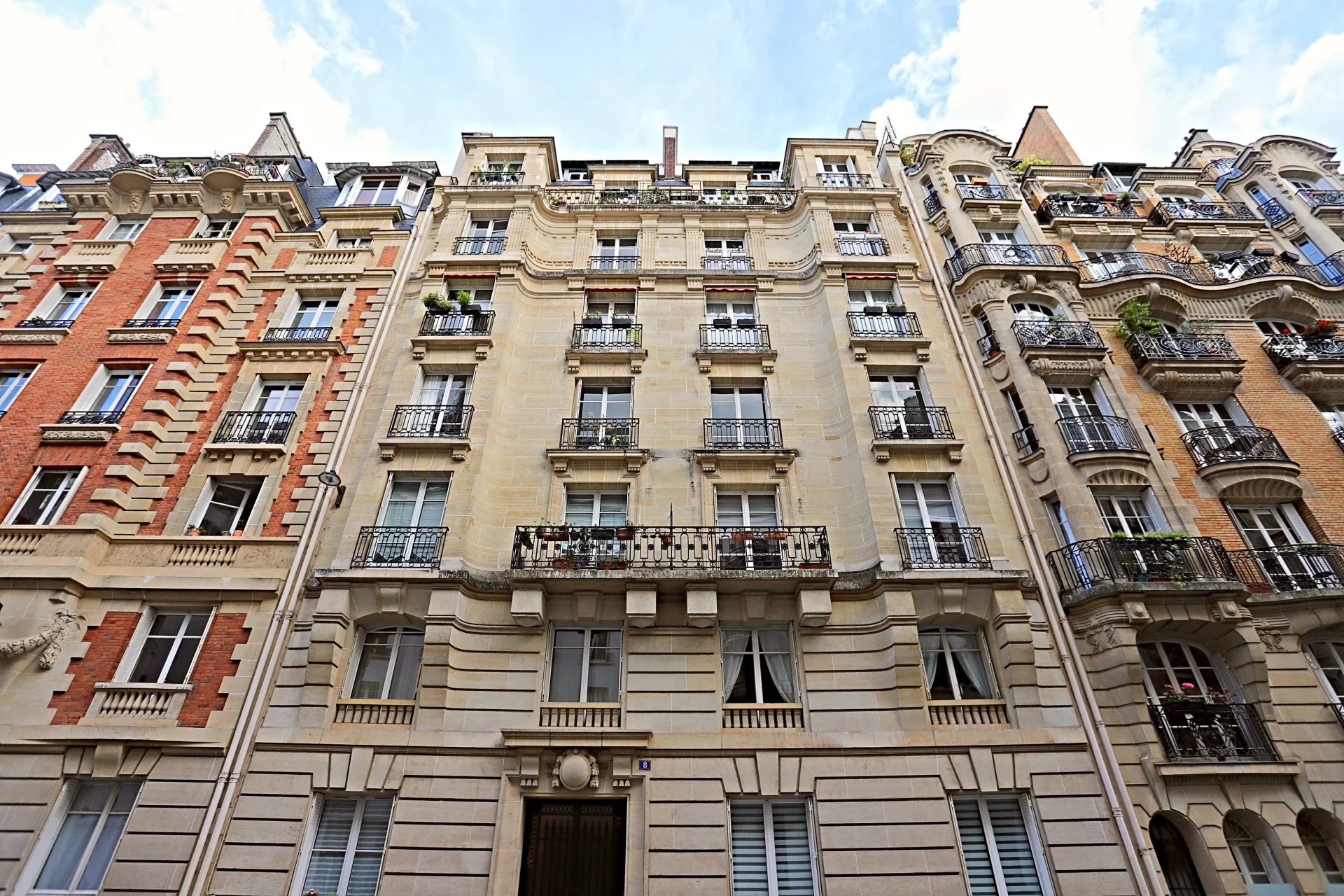 Agence immobilière de 