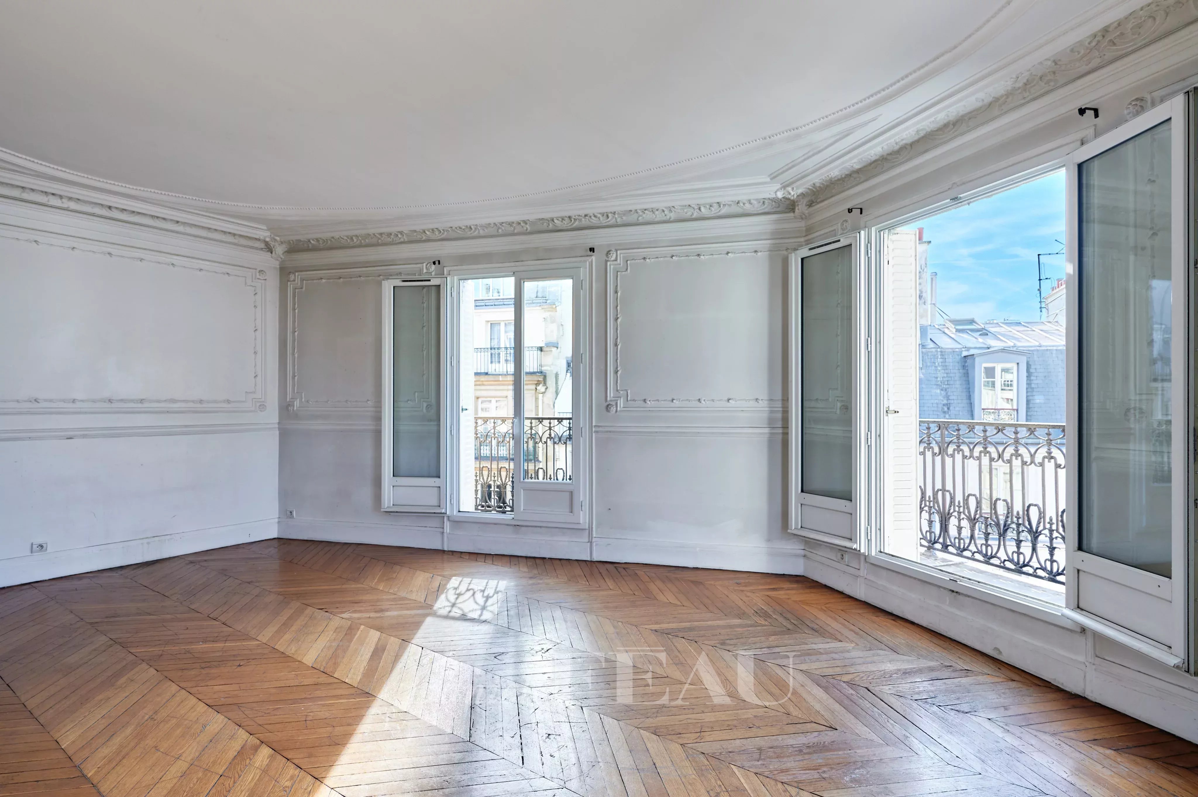Sale Apartment Paris 6th
