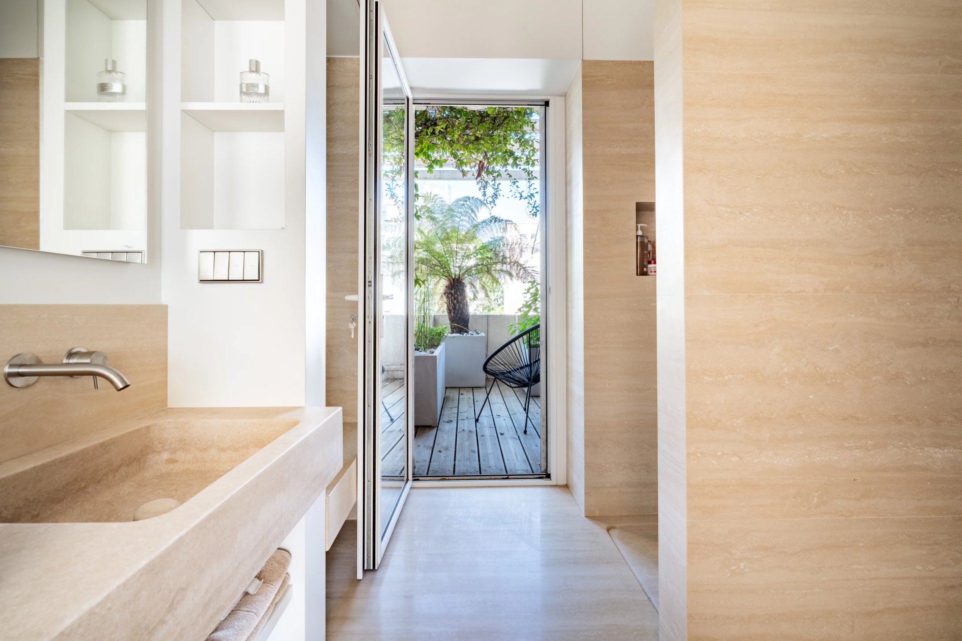 5 Bedroom Apartment/Flat's Image 17