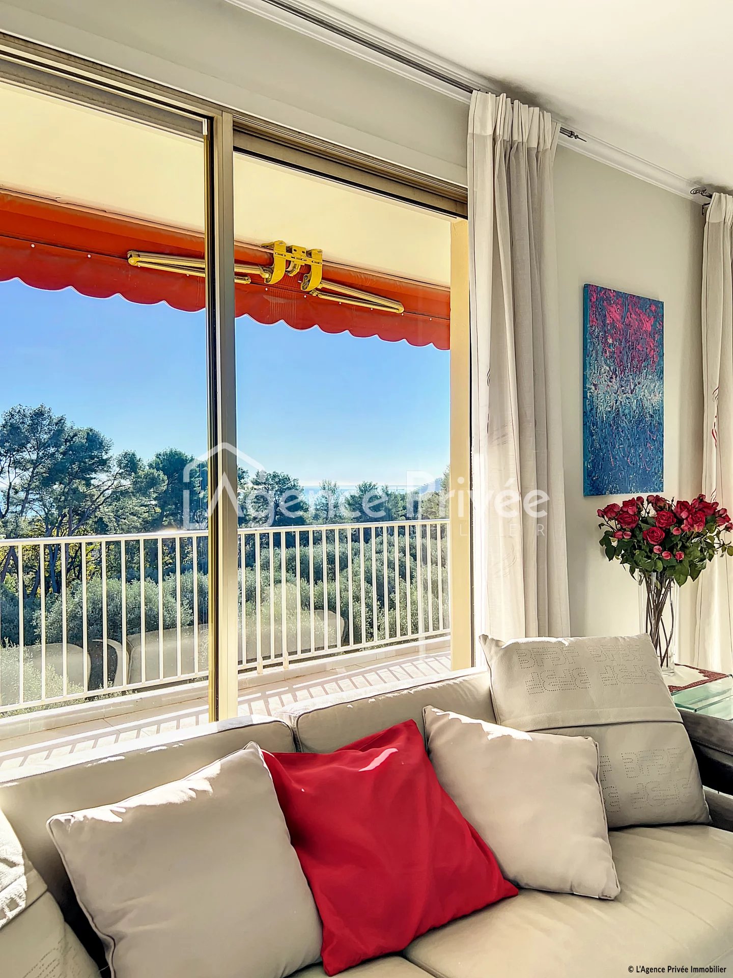 Sale Apartment - Cagnes-sur-Mer