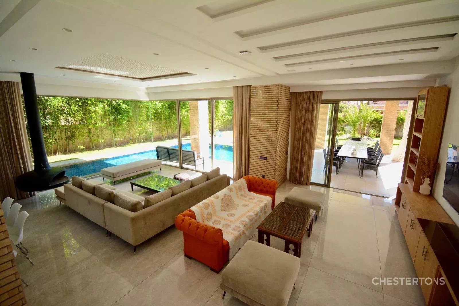 Image of Villa - 5 Bedrooms for Sale in Marrakech-Ménara-Marrakech-Morocco, Image 8