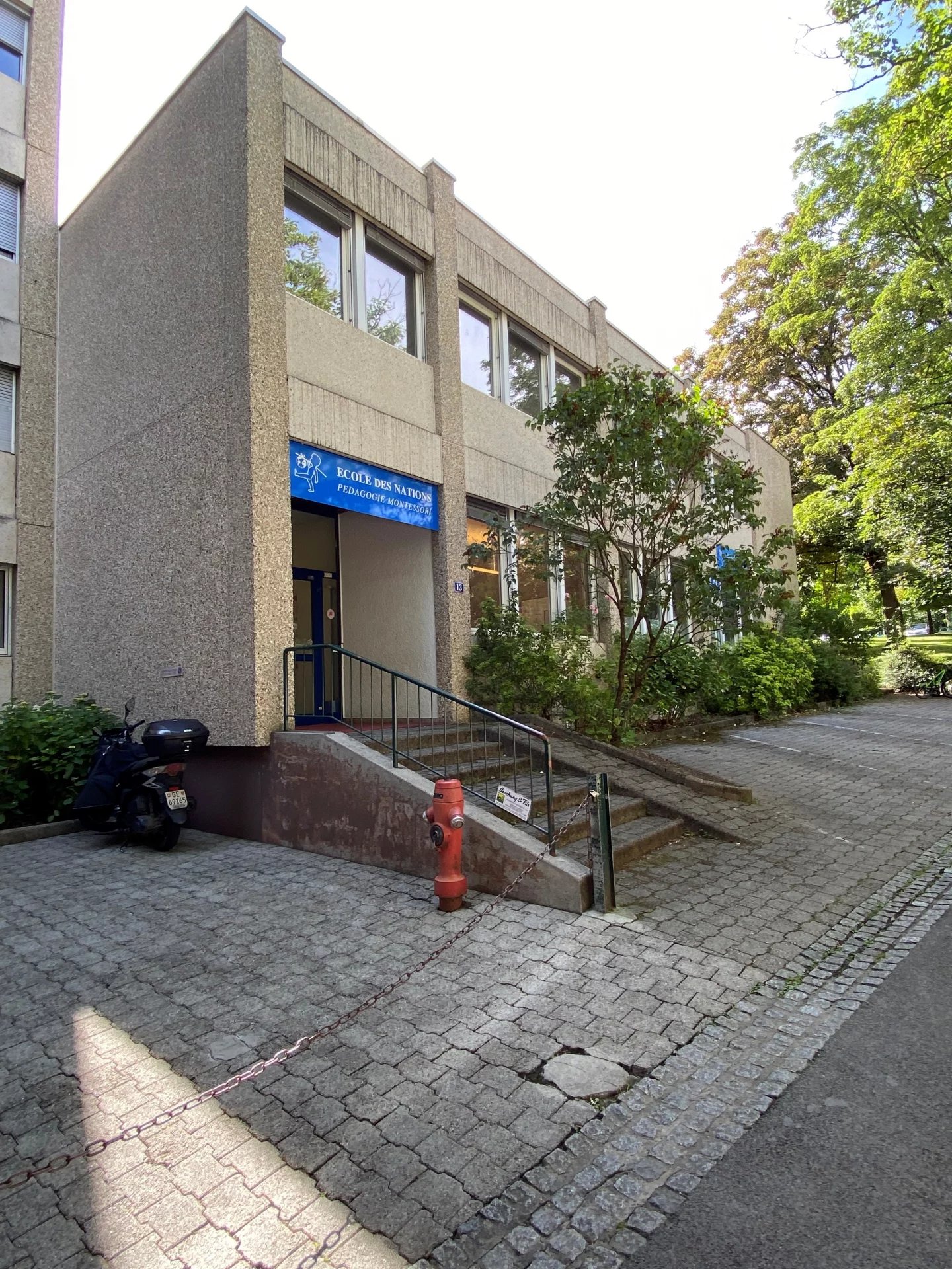 Bureaux à louer au Petit-Saconnex dans un immeuble privatif