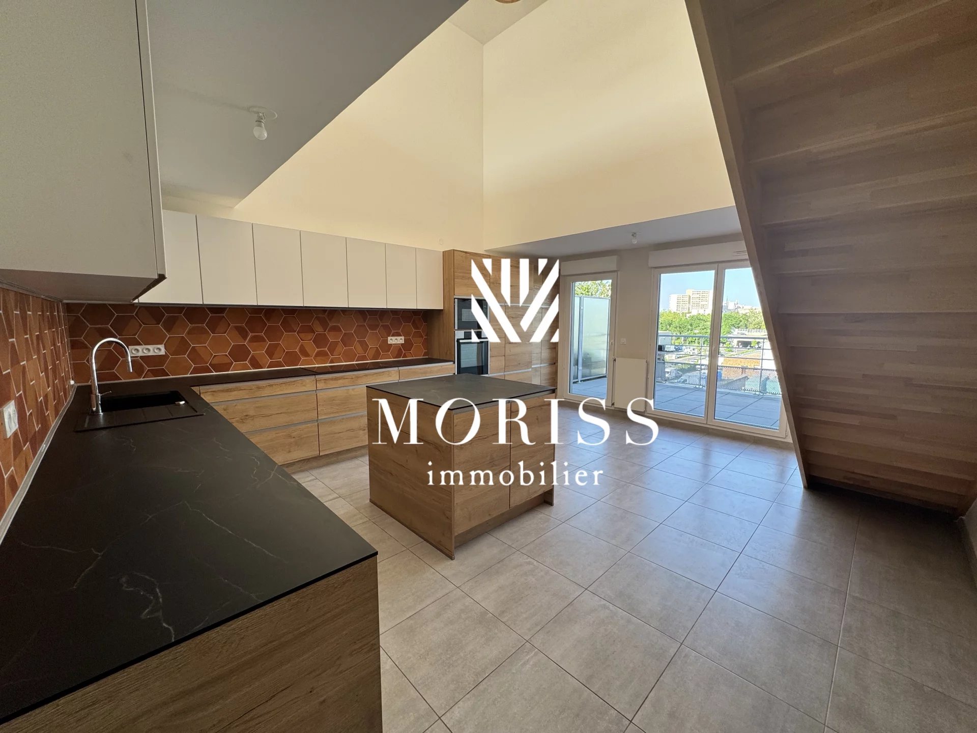 Créteil Duplex de 4 pièces avec deux terrasses - Image 1