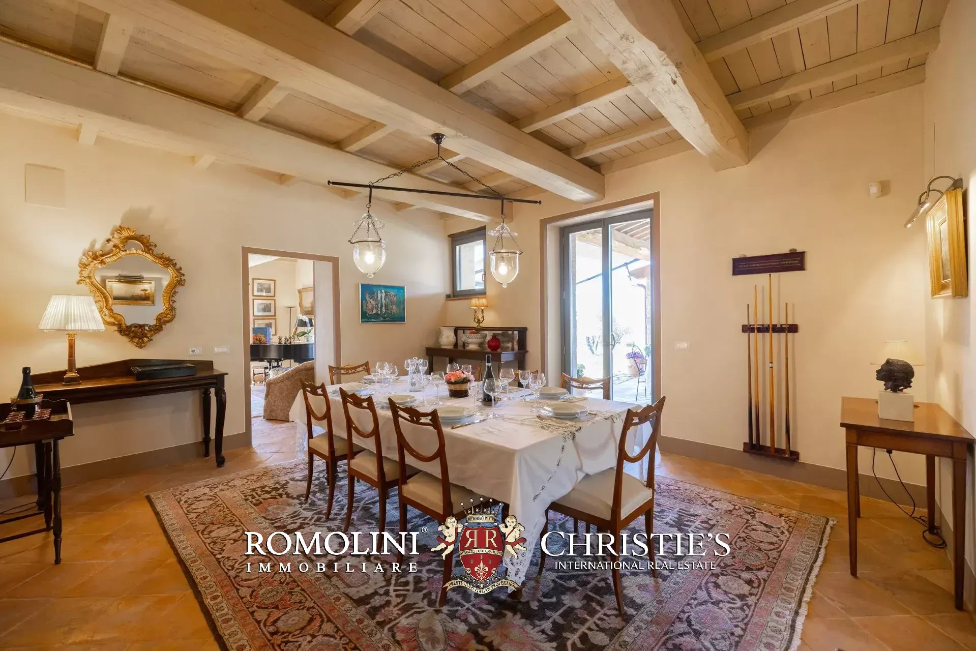 6 Bedroom Villa/Townhouse's Image 71
