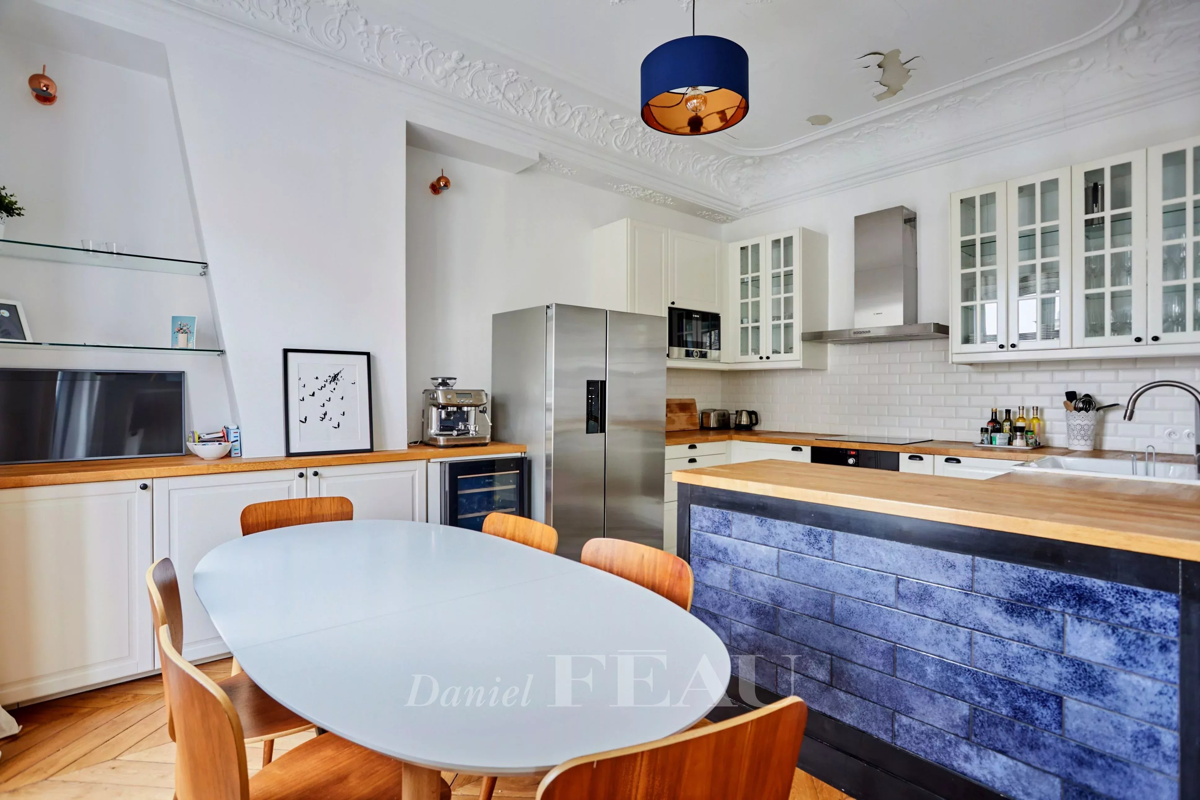 Sale Apartment Paris 16th