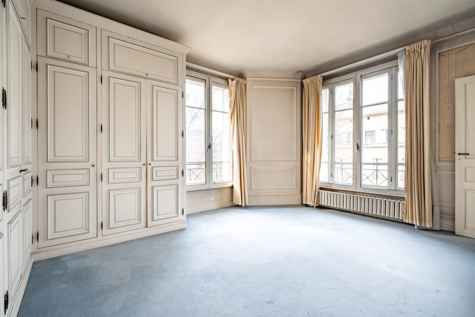 6 Bedroom Villa/Townhouse's Image 6