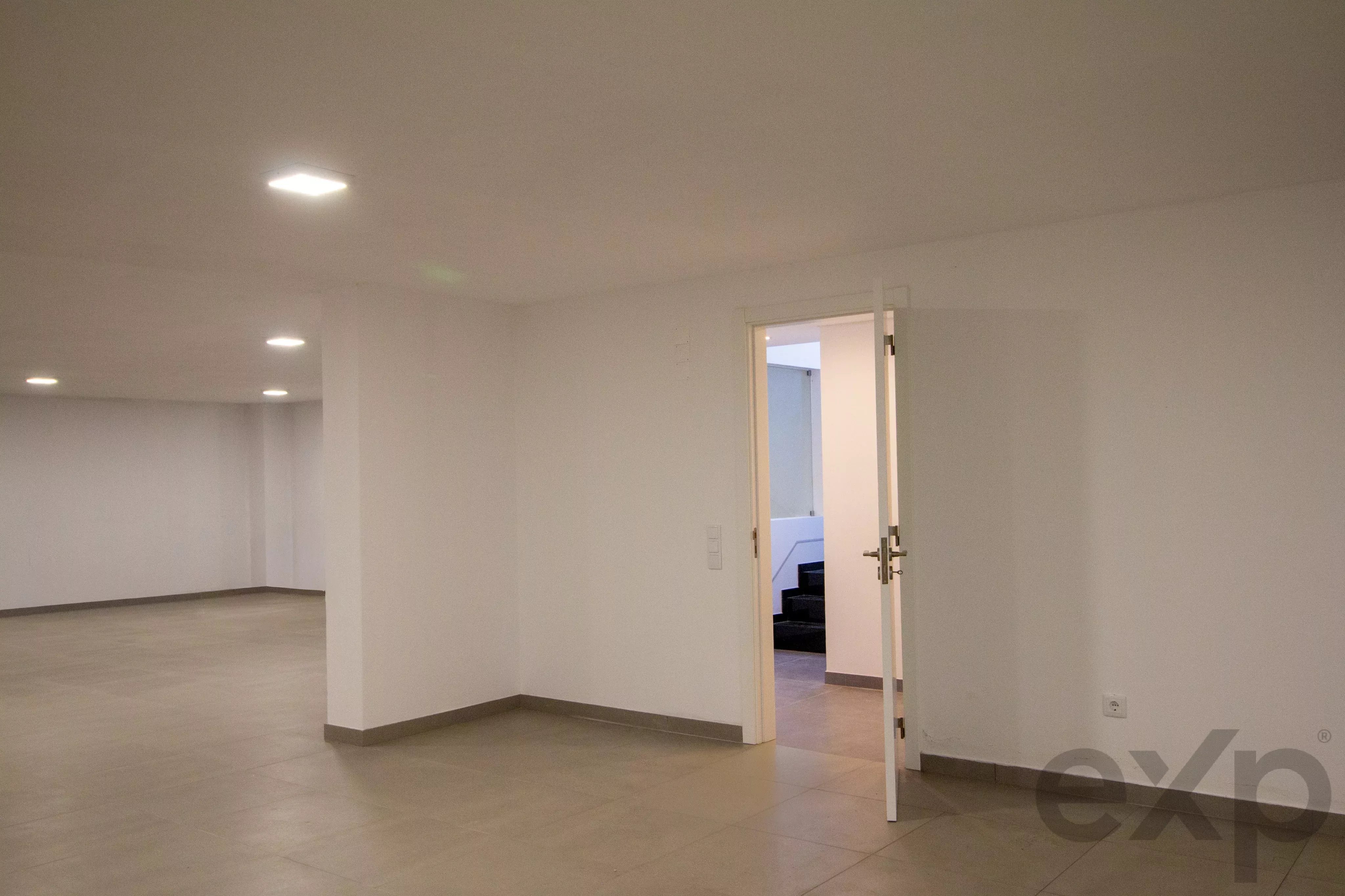Luxury Contemporary Home with Sea View in Ferragudo 87049638 image 88