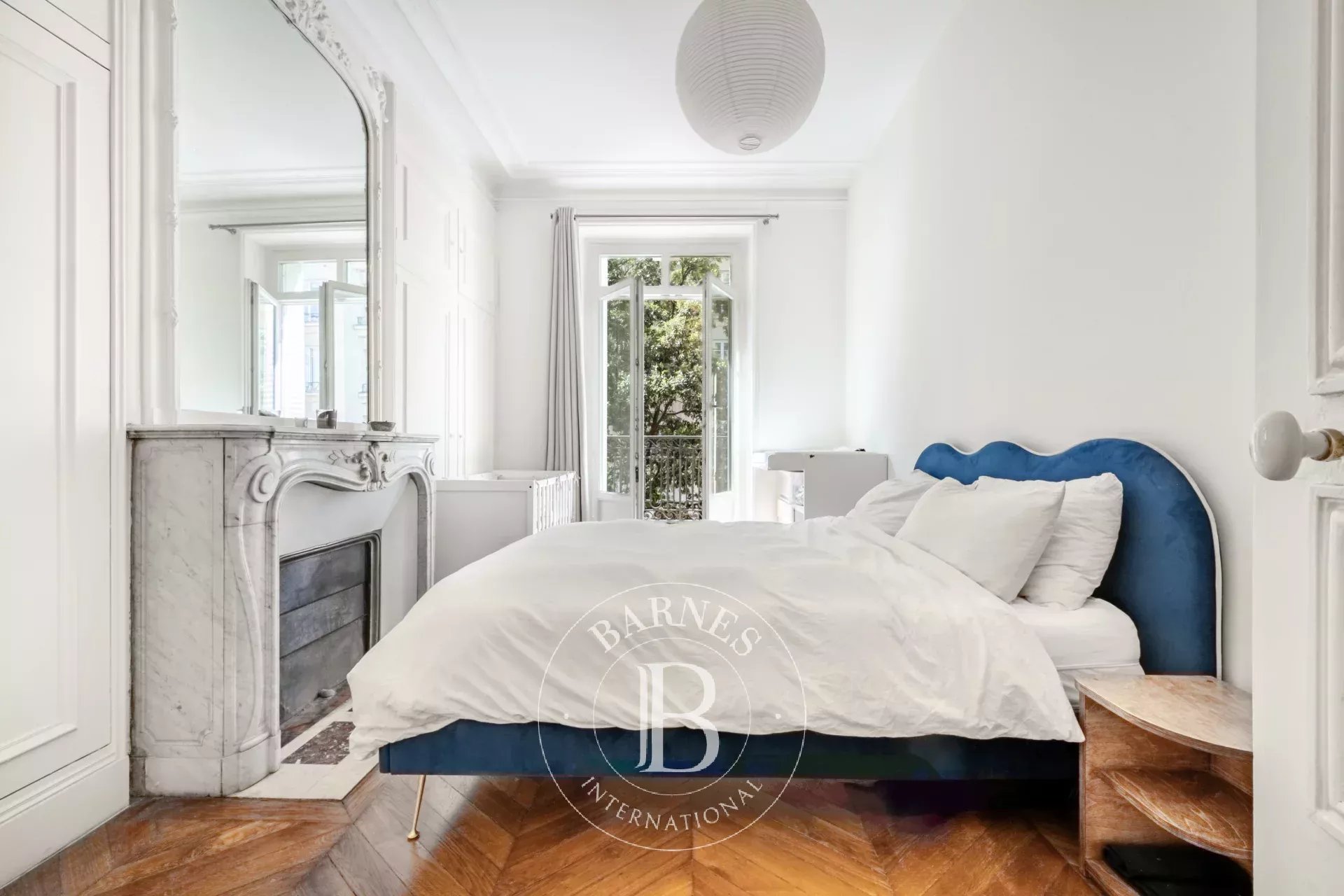 Daire Paris 3ème - picture 6