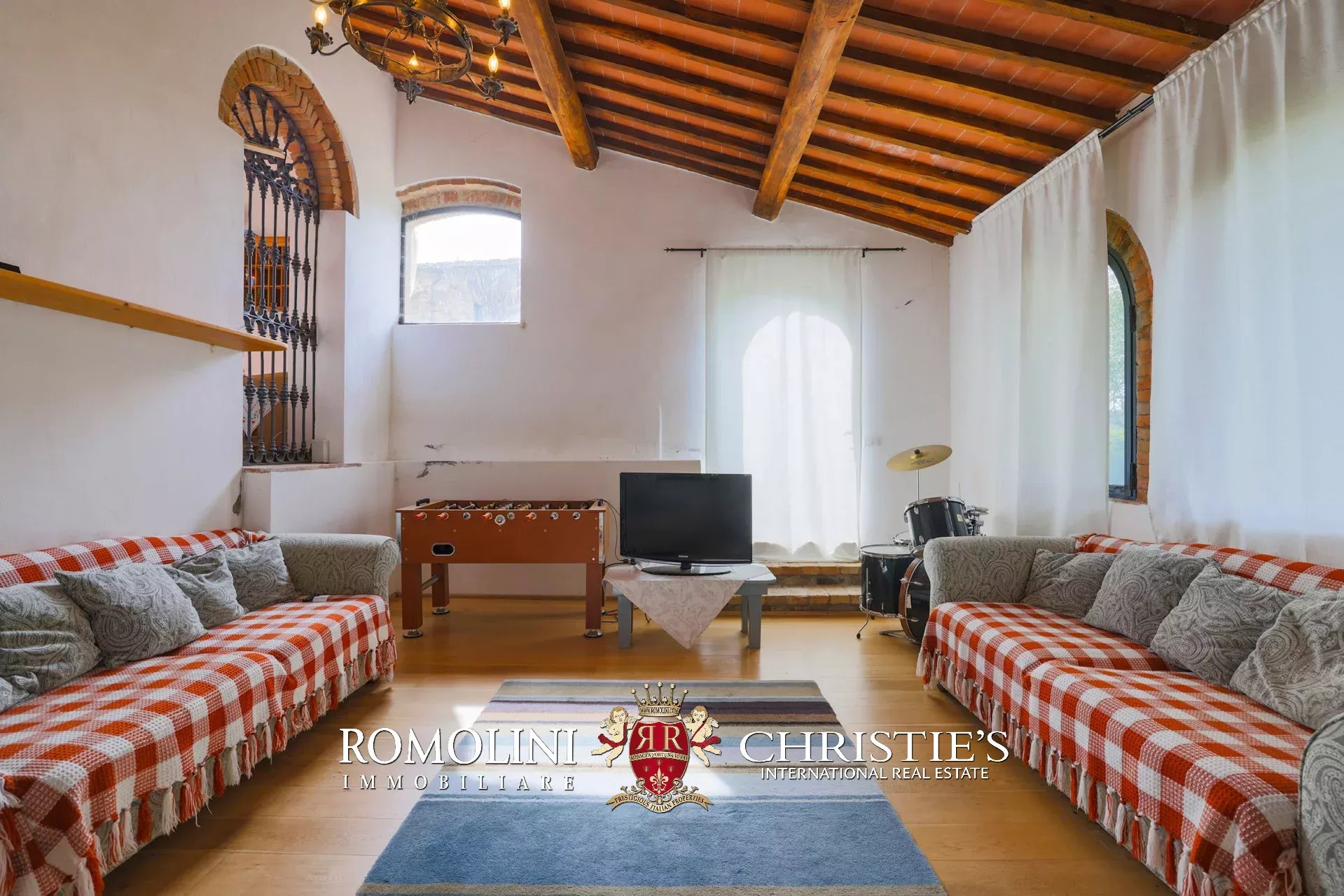 19 Bedroom Villa/Townhouse's Image 44