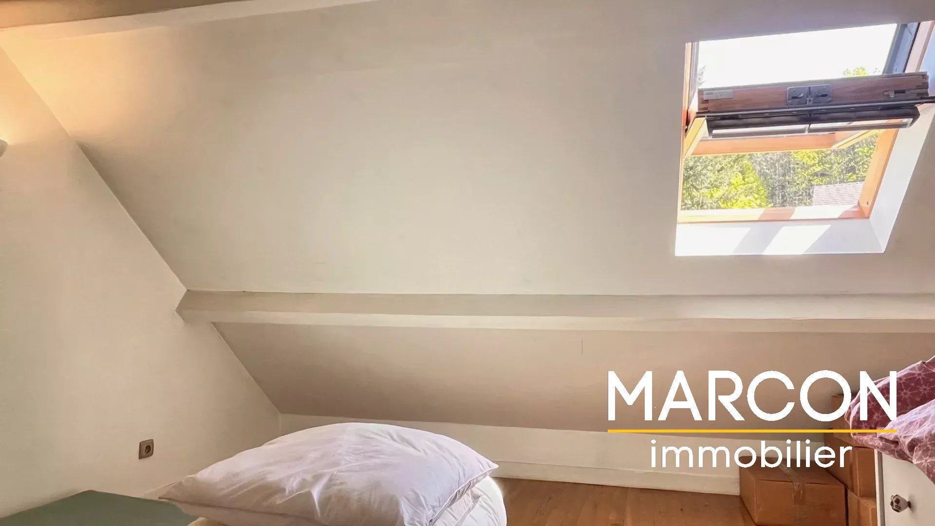 Maison F5 à louer  -  LA BRIONNE
