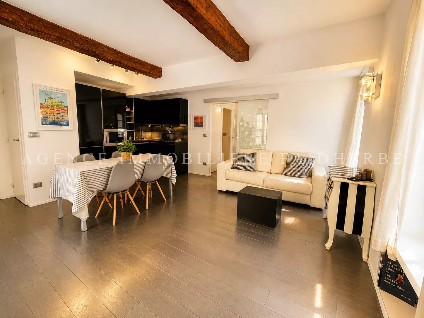 Appartement au coeur du village REF 50