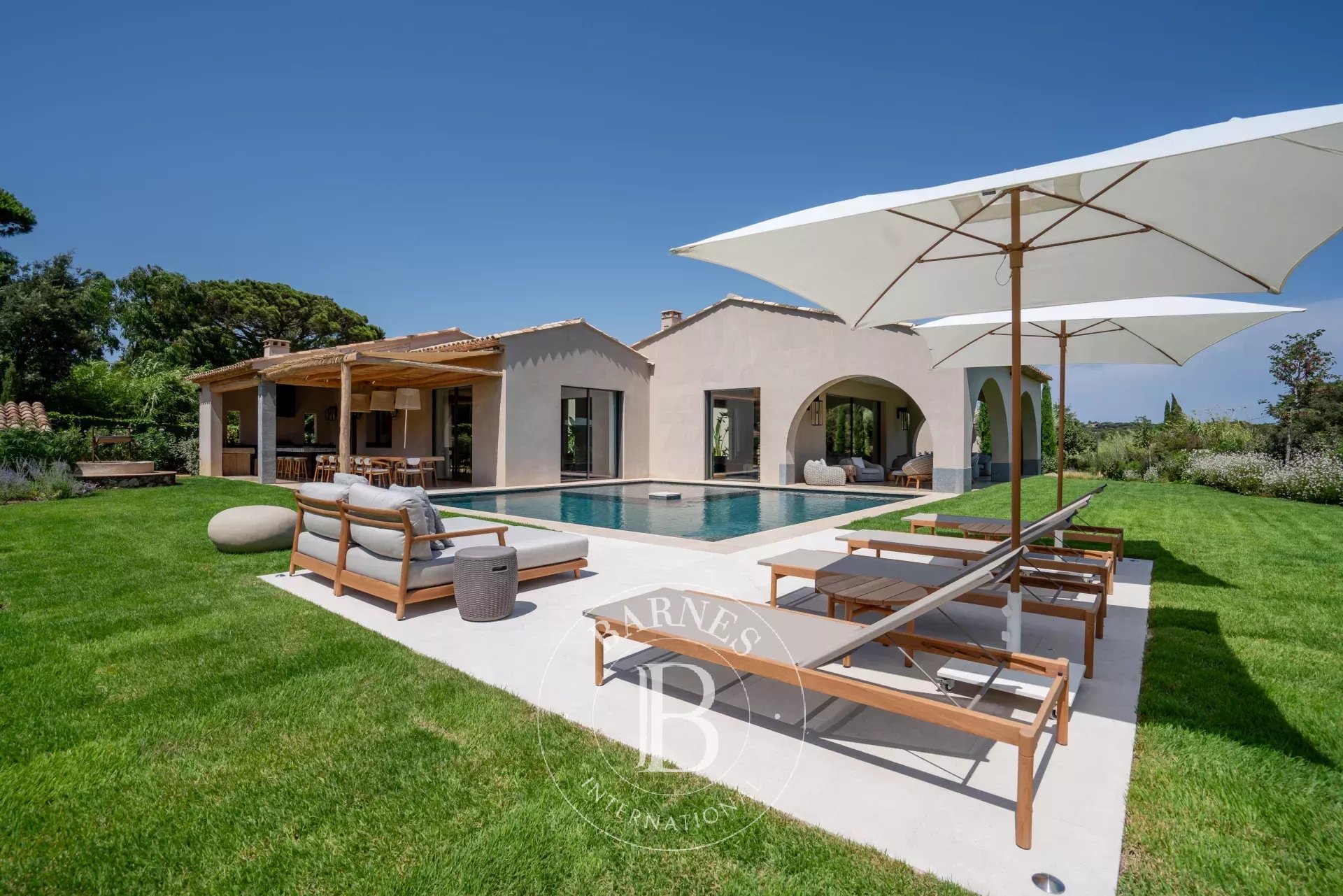 Villa Saint-Tropez  -  ref 84148458 (picture 1)