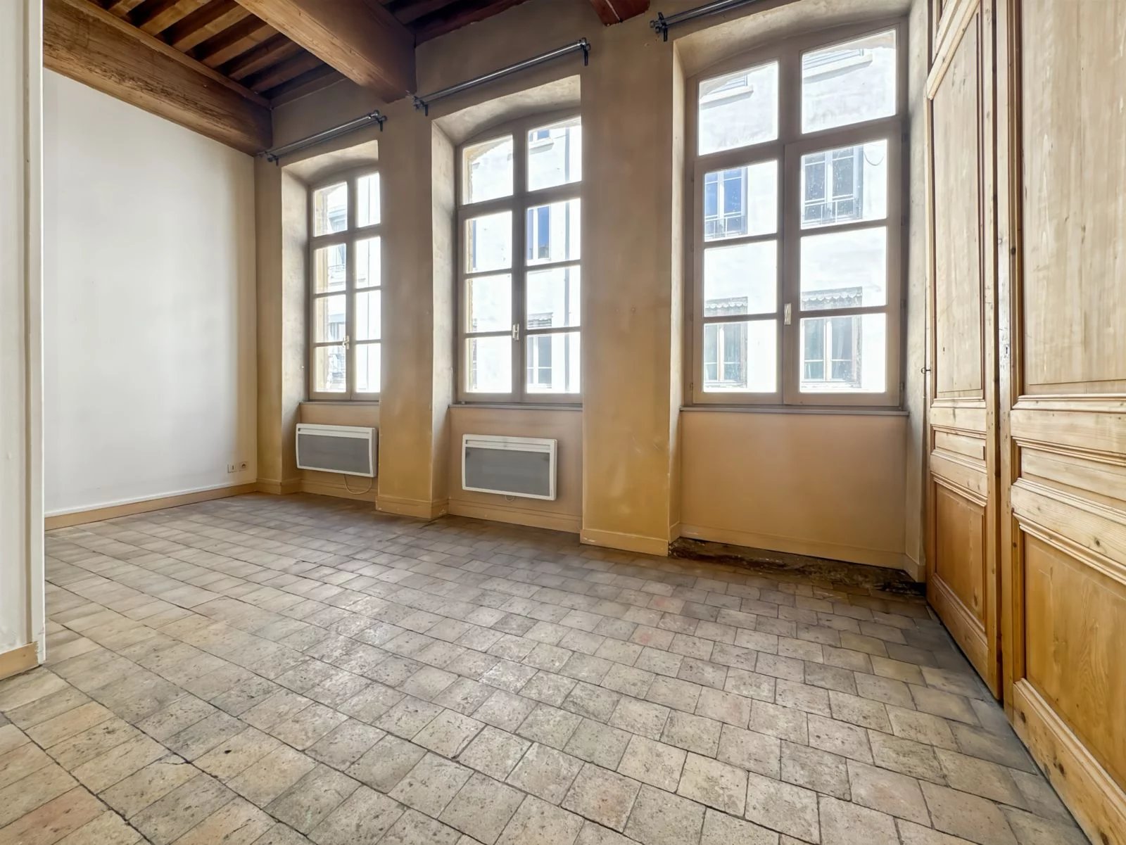 APPARTEMENT T2 - HYPER CENTRE - RUE DES MARRONNIERS