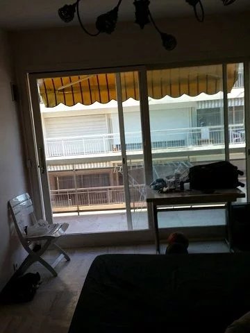 Meublée Chambre  en colocation – Centre de Juan-les-Pins