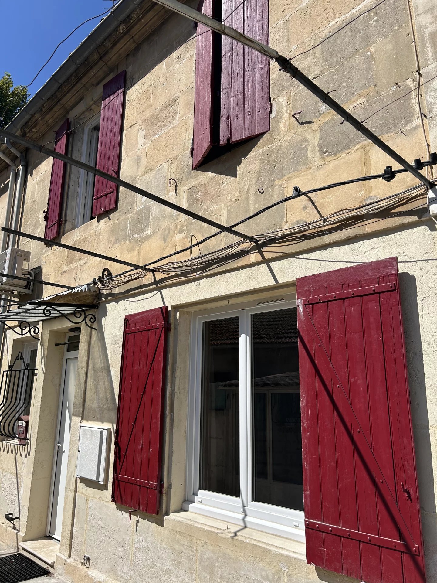 Maison de ville rénovée avec garage - Trinquetaille