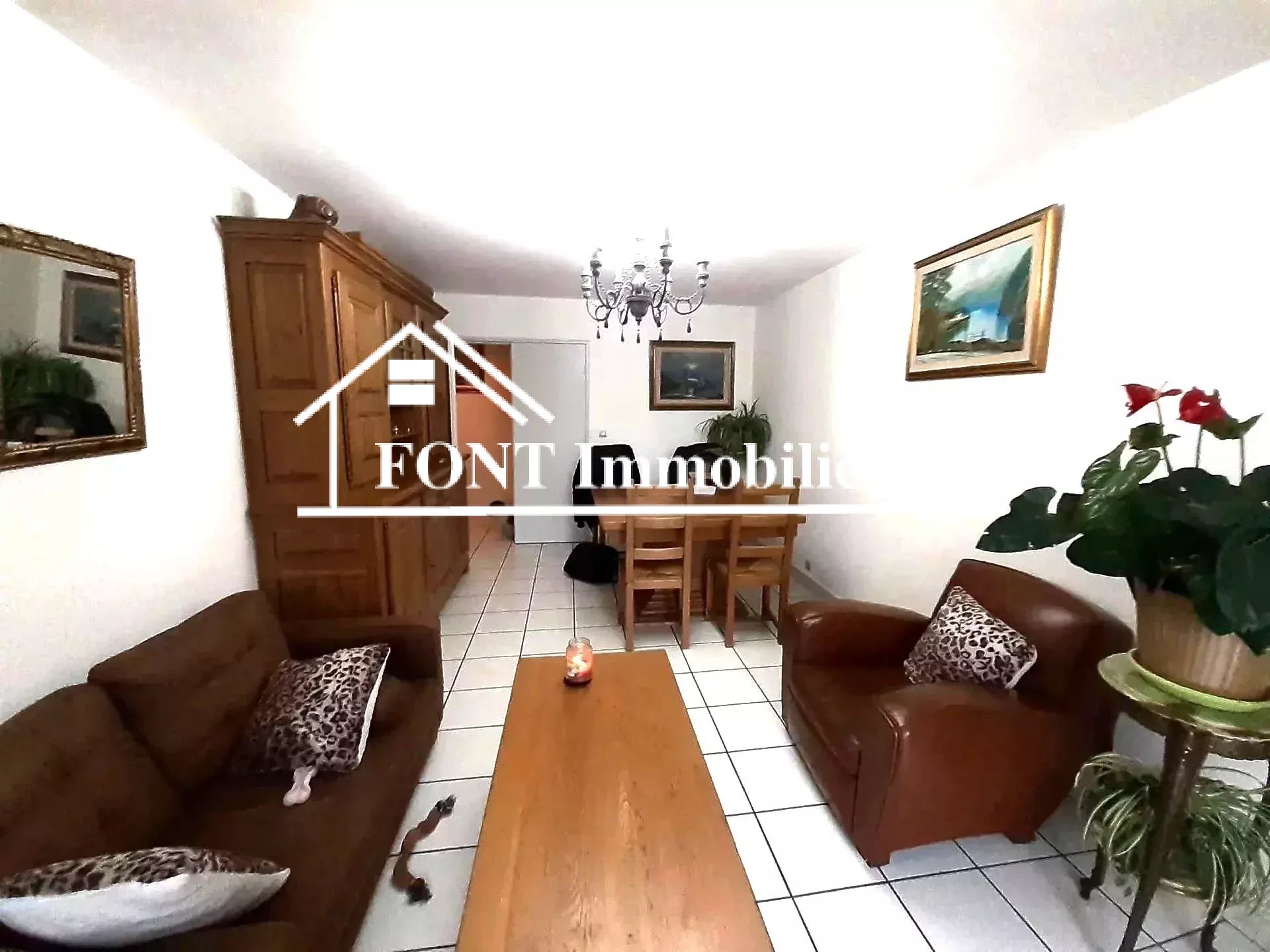 Appartement 4 pièces 84 m² · à Saint-Étienne-le-Molard · 84 m² · 129 000 €