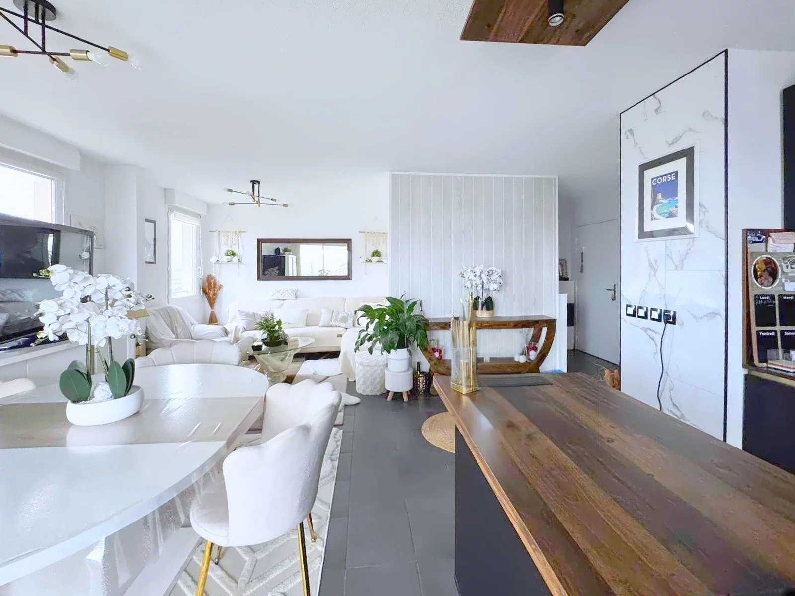 Agence immobilière de 