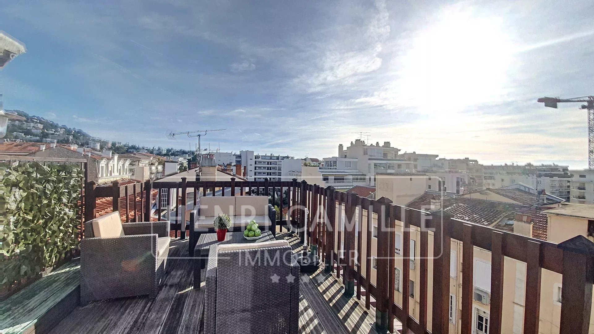 Agence immobilière de 