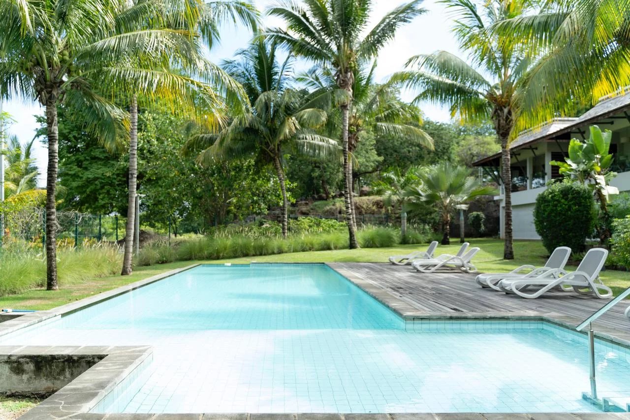 TAMARIN – Beautiful Ground Floor Apartment – 3 Bedrooms
