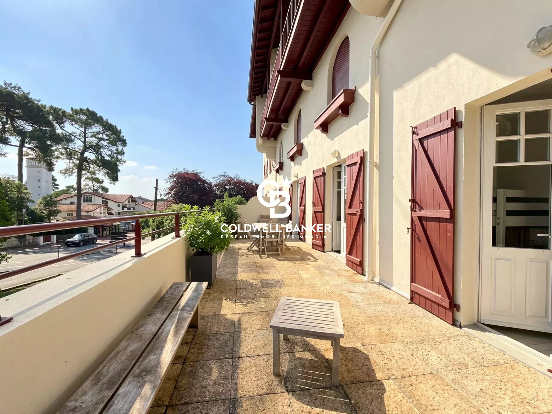 Hossegor – Appartement d’exception avec terrasse et vue sur le canal
