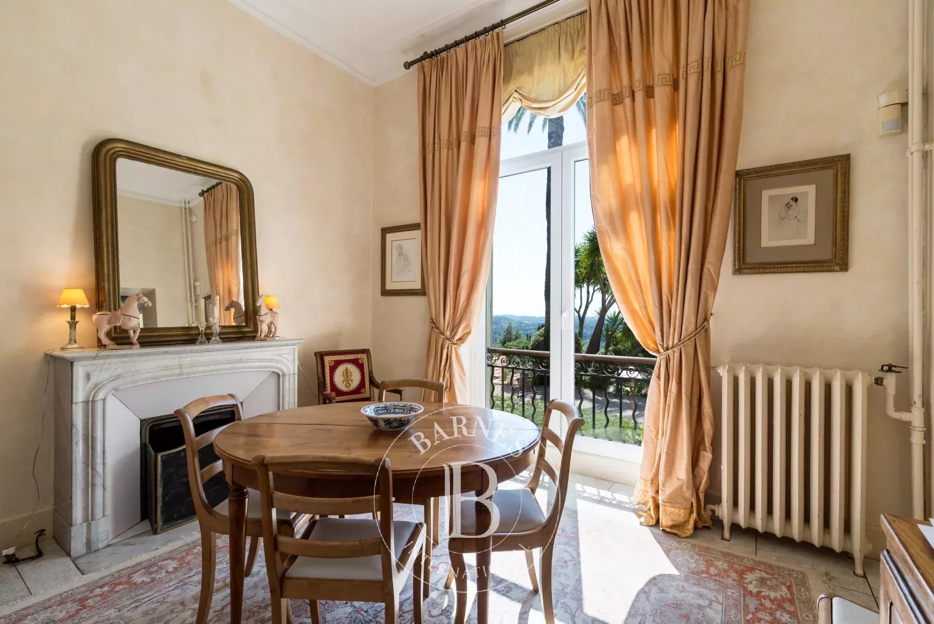 Grasse  - Maison  5 Chambres - picture 11