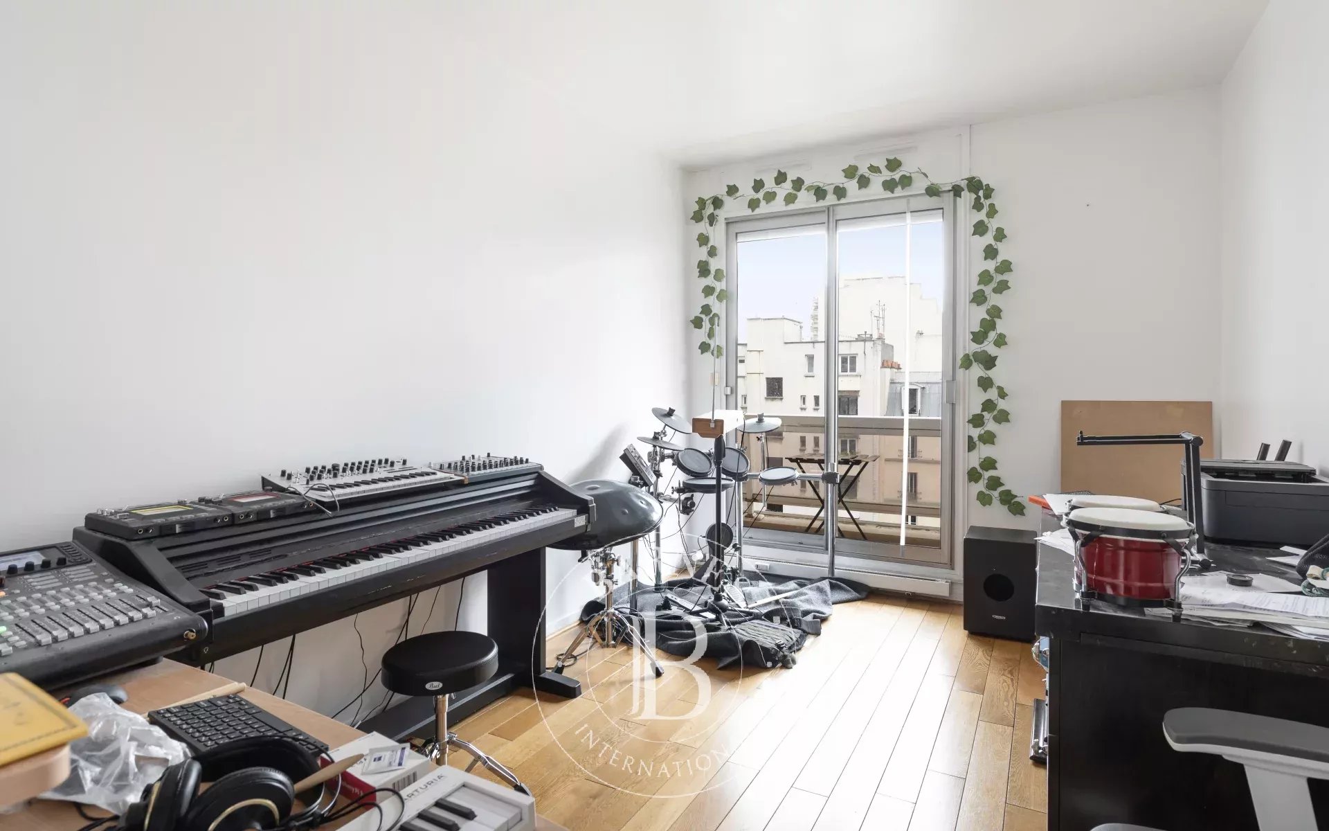 Daire Paris 18ème - picture 8