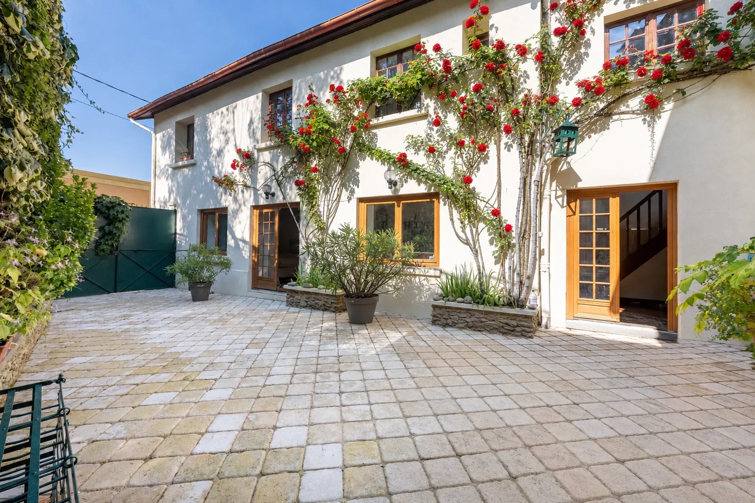 La Celle-Saint-Cloud - LE BOURG