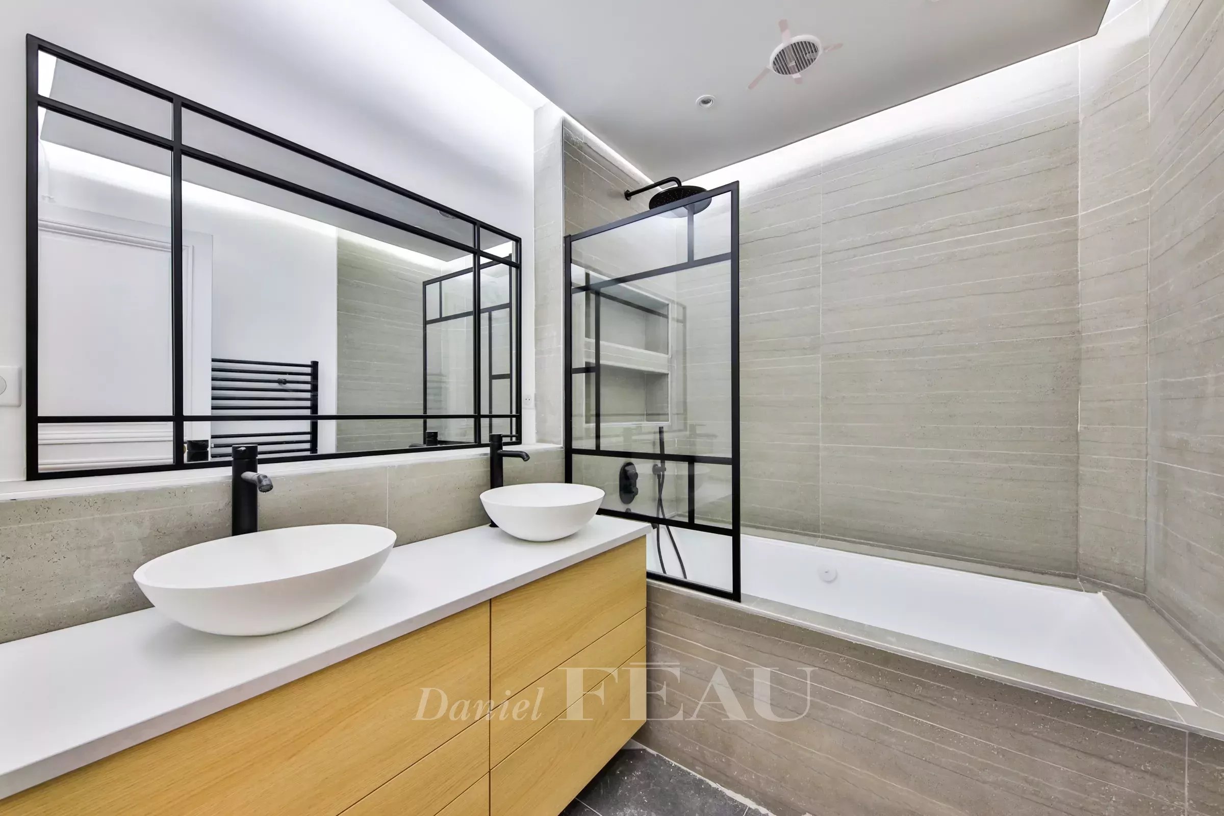 Rental Apartment Paris 17th