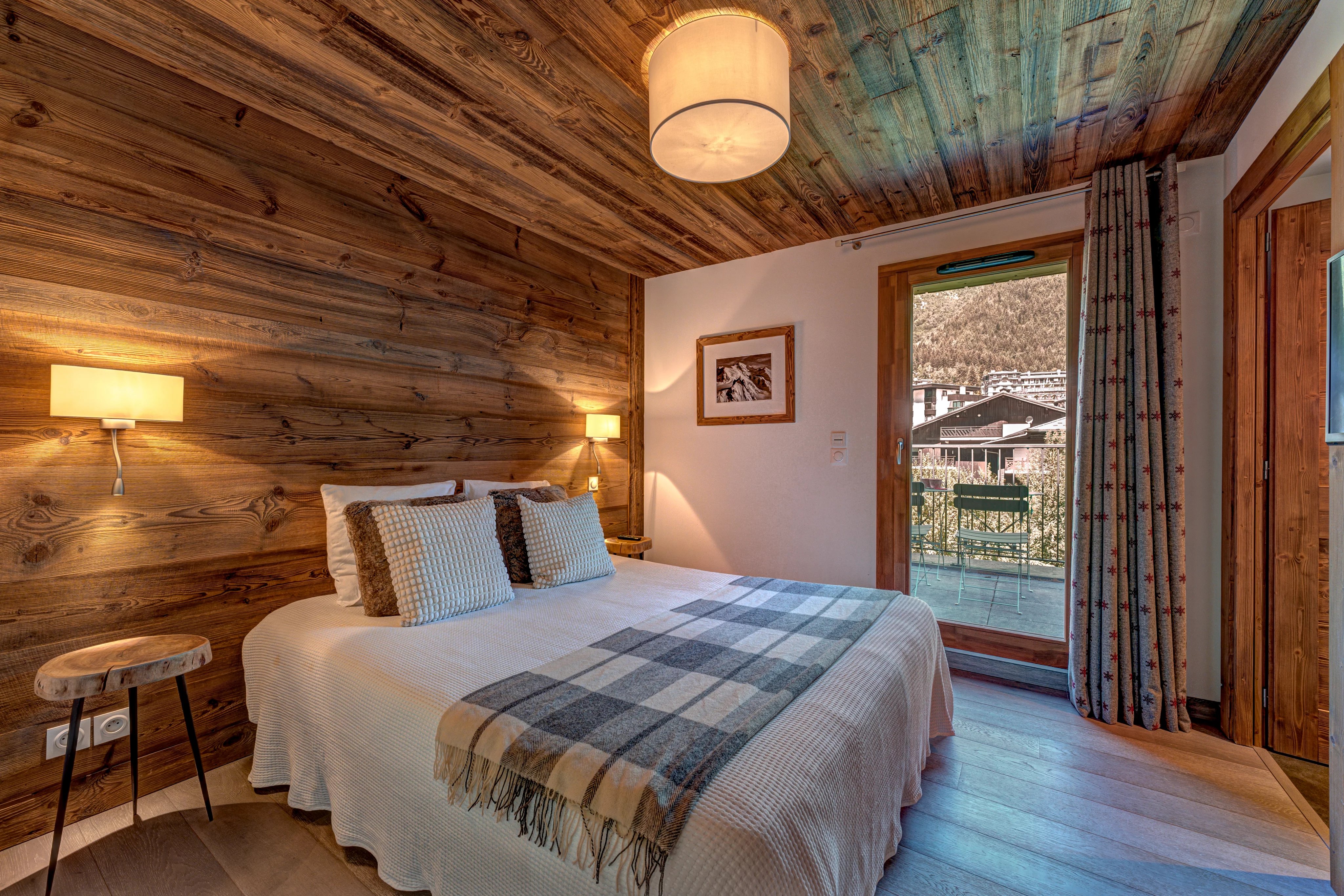 Photo of CHAMONIX - 3-bedroom duplex apartment in the centre of town