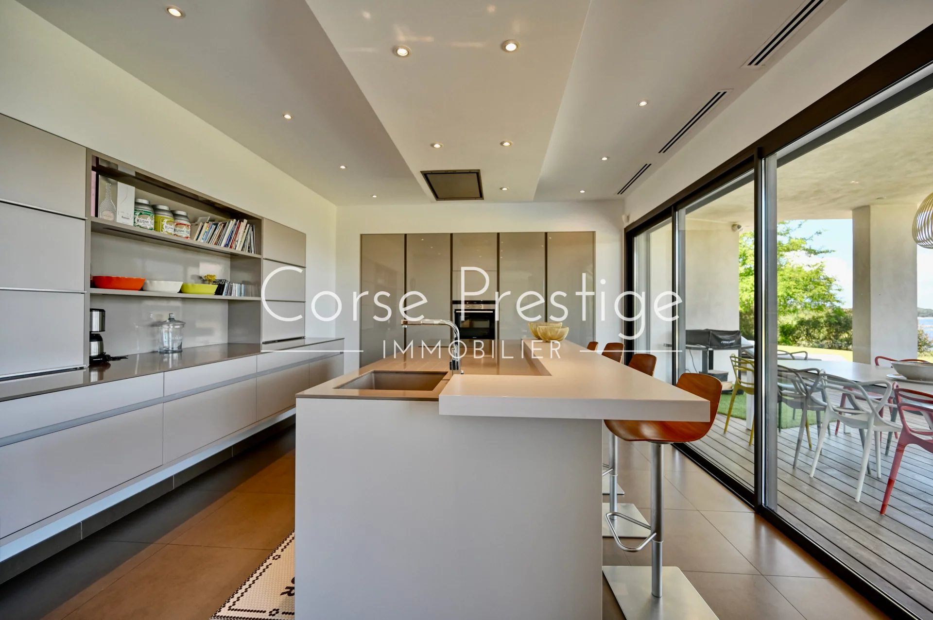 luxury villa for rent with swimming pool – porticcio image10