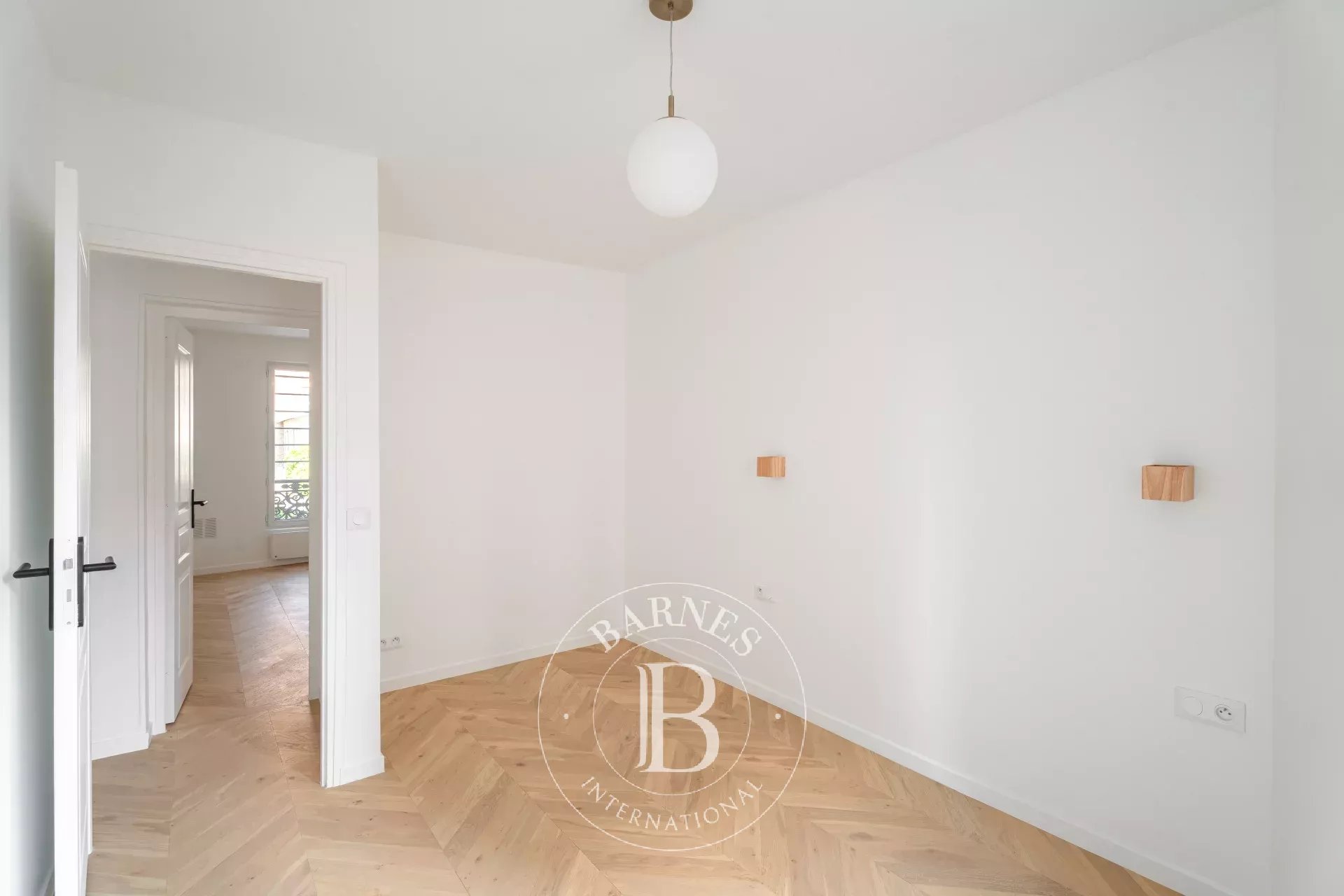 Paris  - Apartment 2 Bedrooms - picture 7