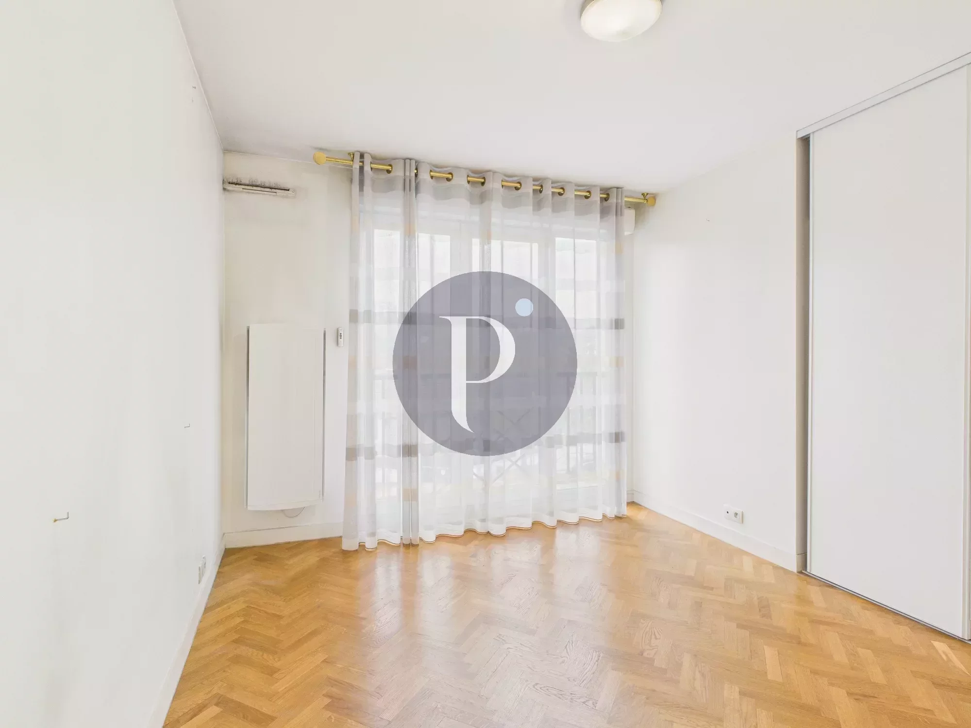 vente-appartement-4-pieces-le-plessis-robinson-86485409