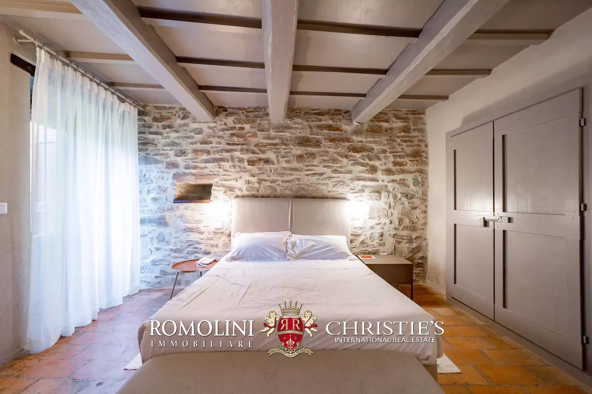 19 Bedroom Villa/Townhouse's Image 45