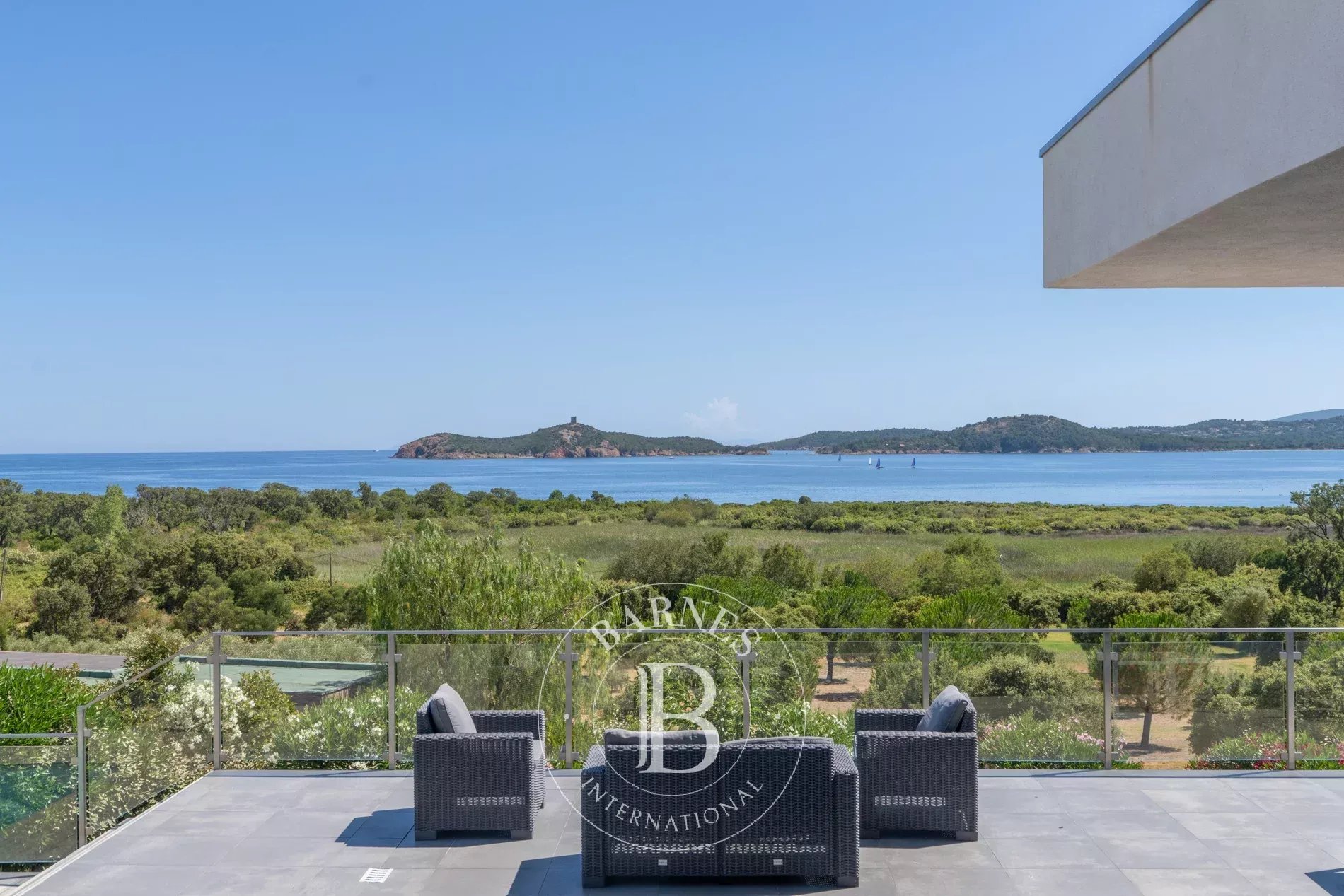 Villa Sainte-Lucie-de-Porto-Vecchio  -  ref 87033099 (picture 2)