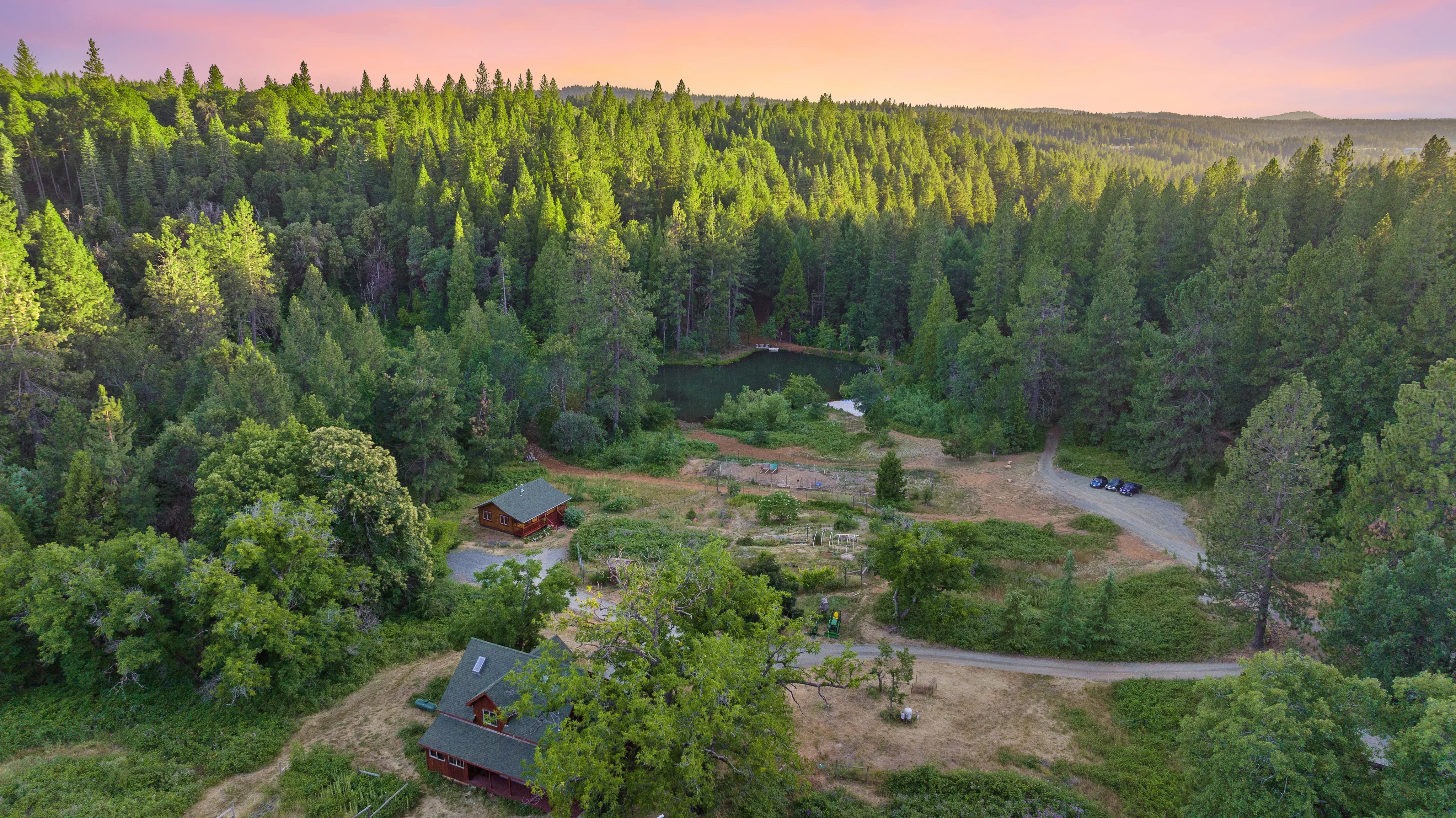 Nevada City Californie - Exceptionnel ensemble immobilier sur 20 ha