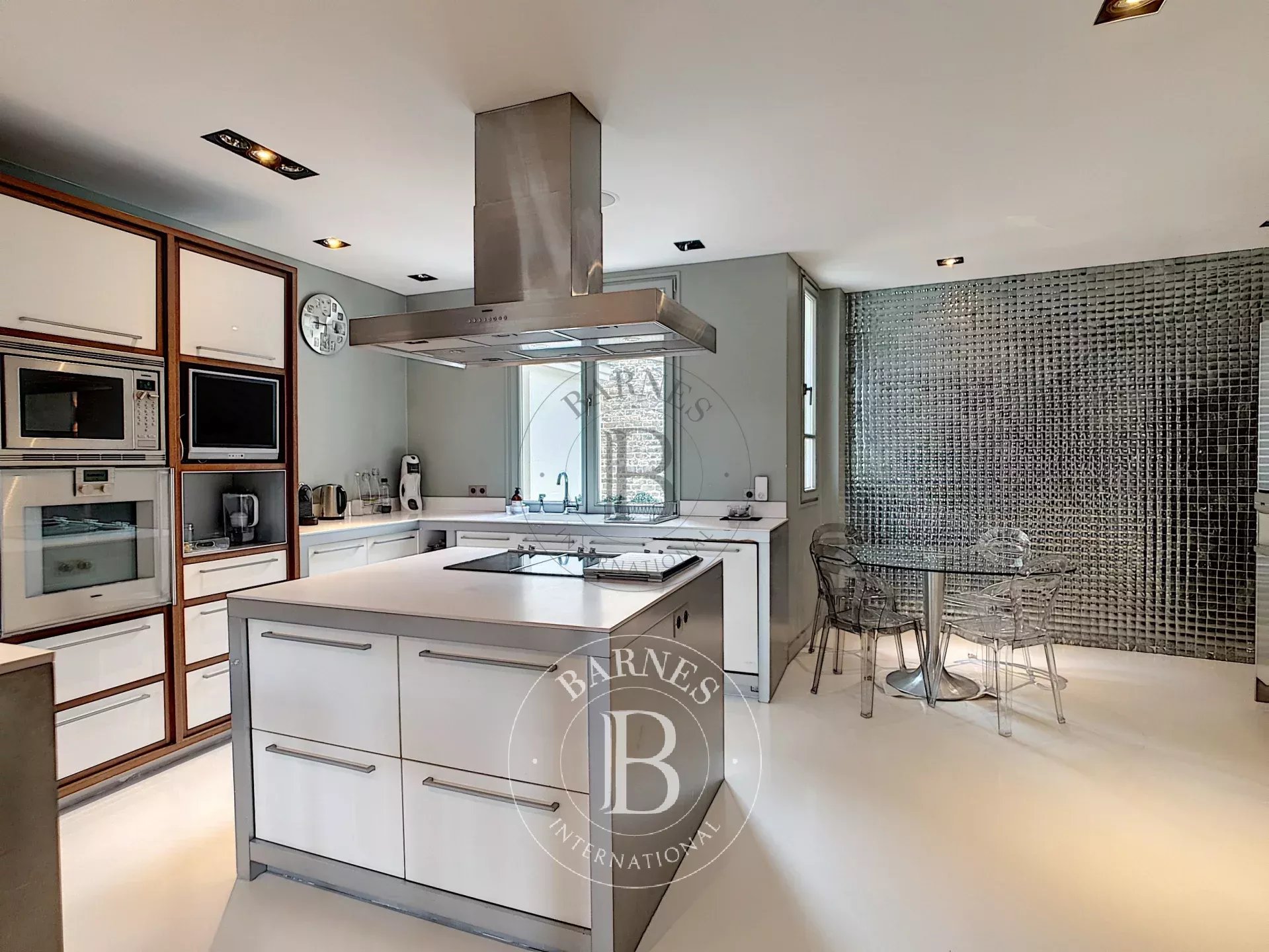 Daire Paris 8ème - picture 8