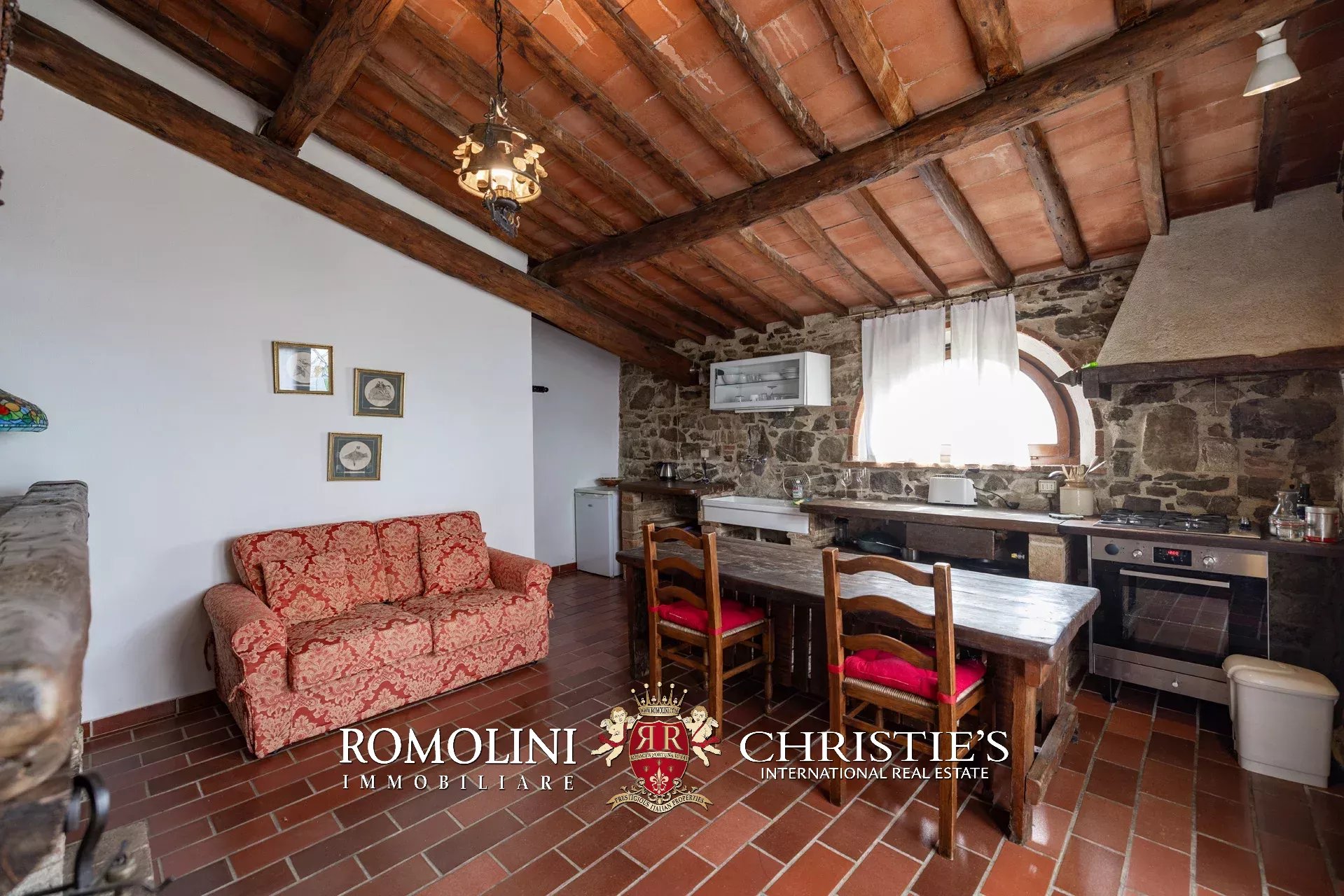 19 Bedroom Villa/Townhouse's Image 77