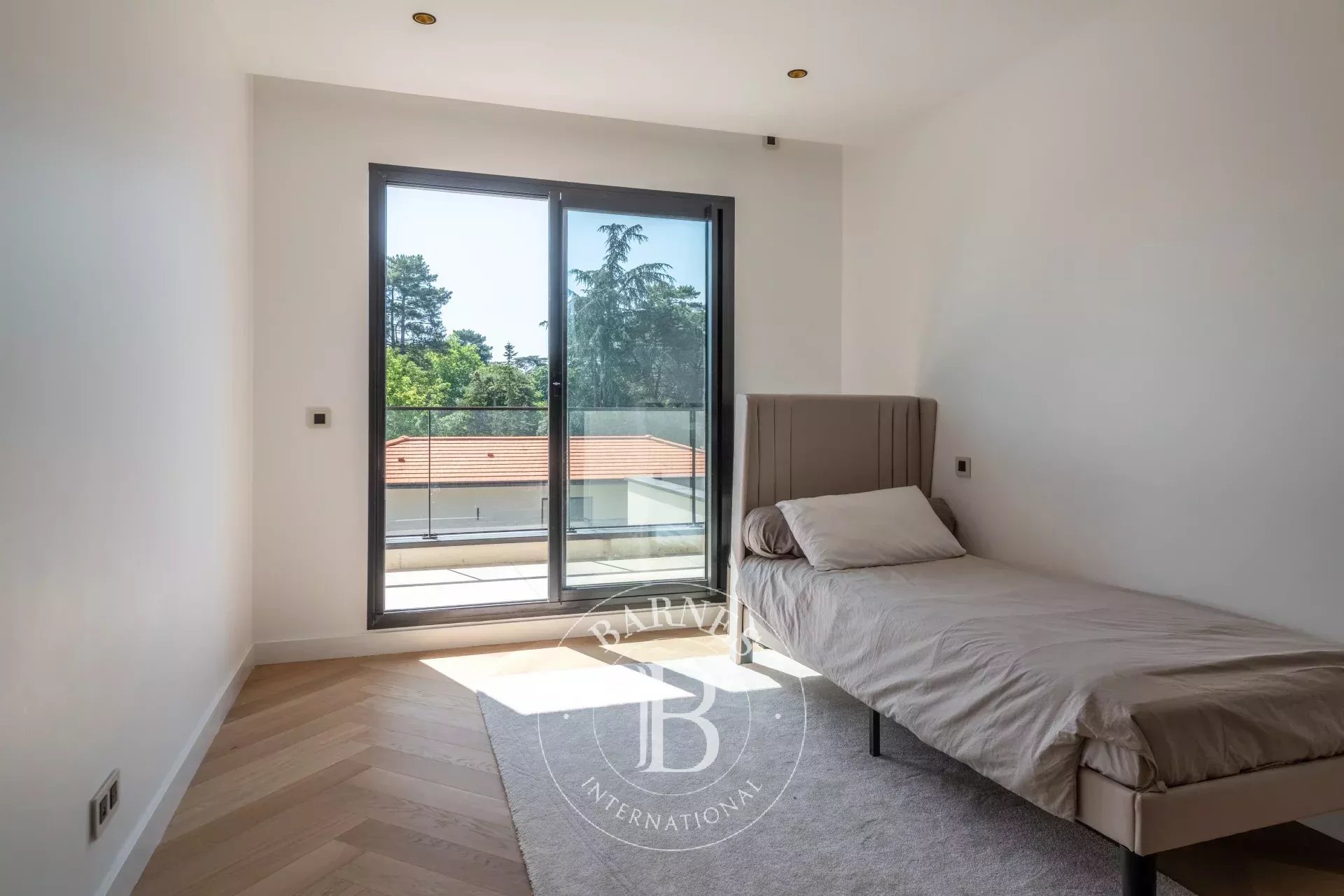 Ev Écully - picture 18