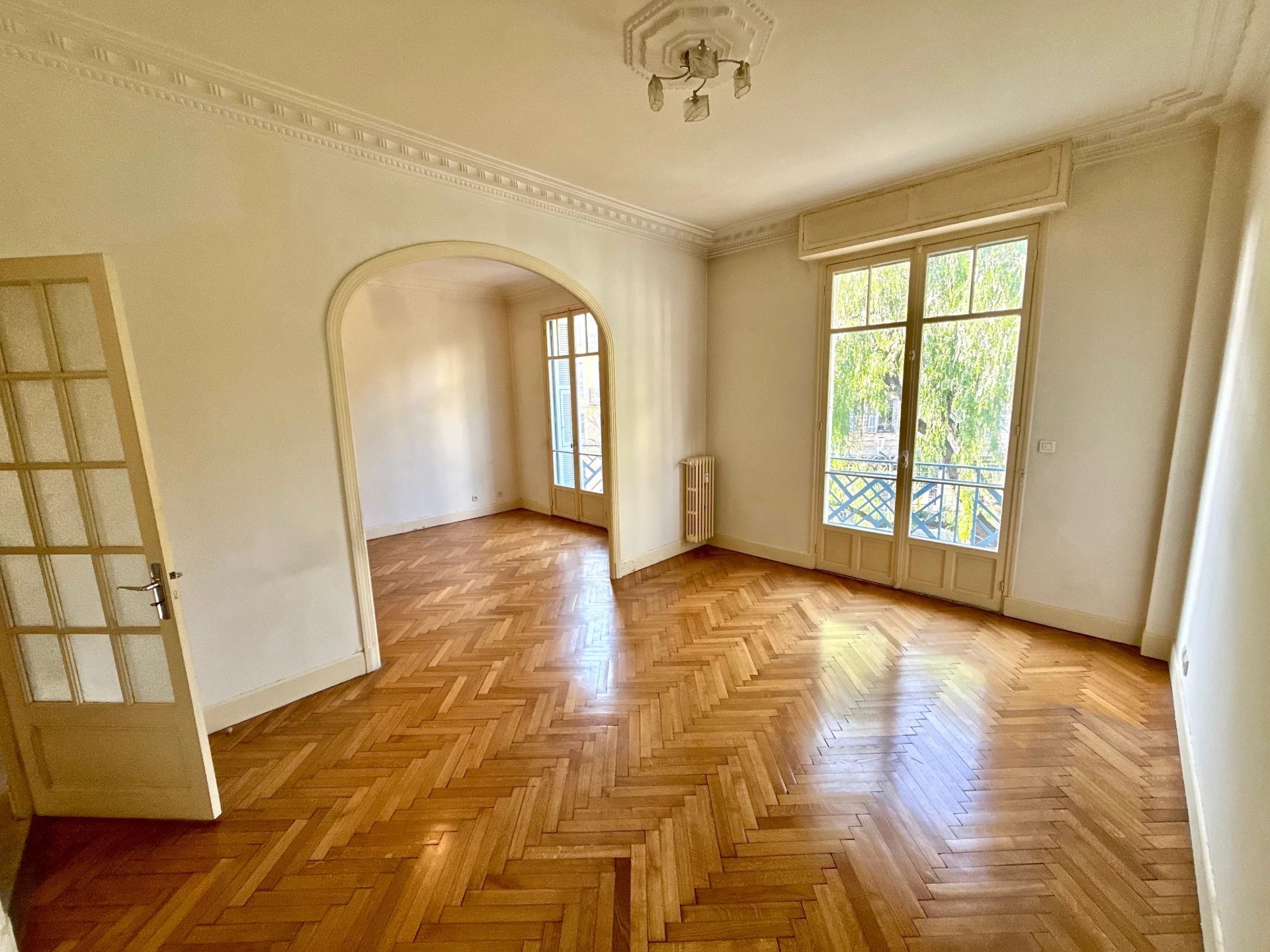 Agence immobilière de CABINET Reynier