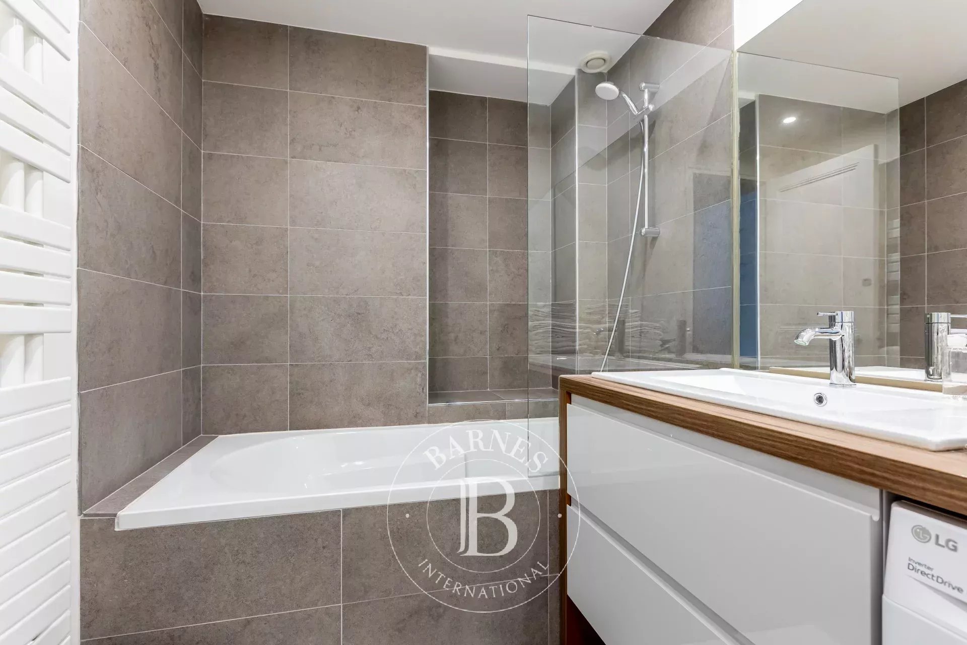 Daire Paris 8ème - picture 13