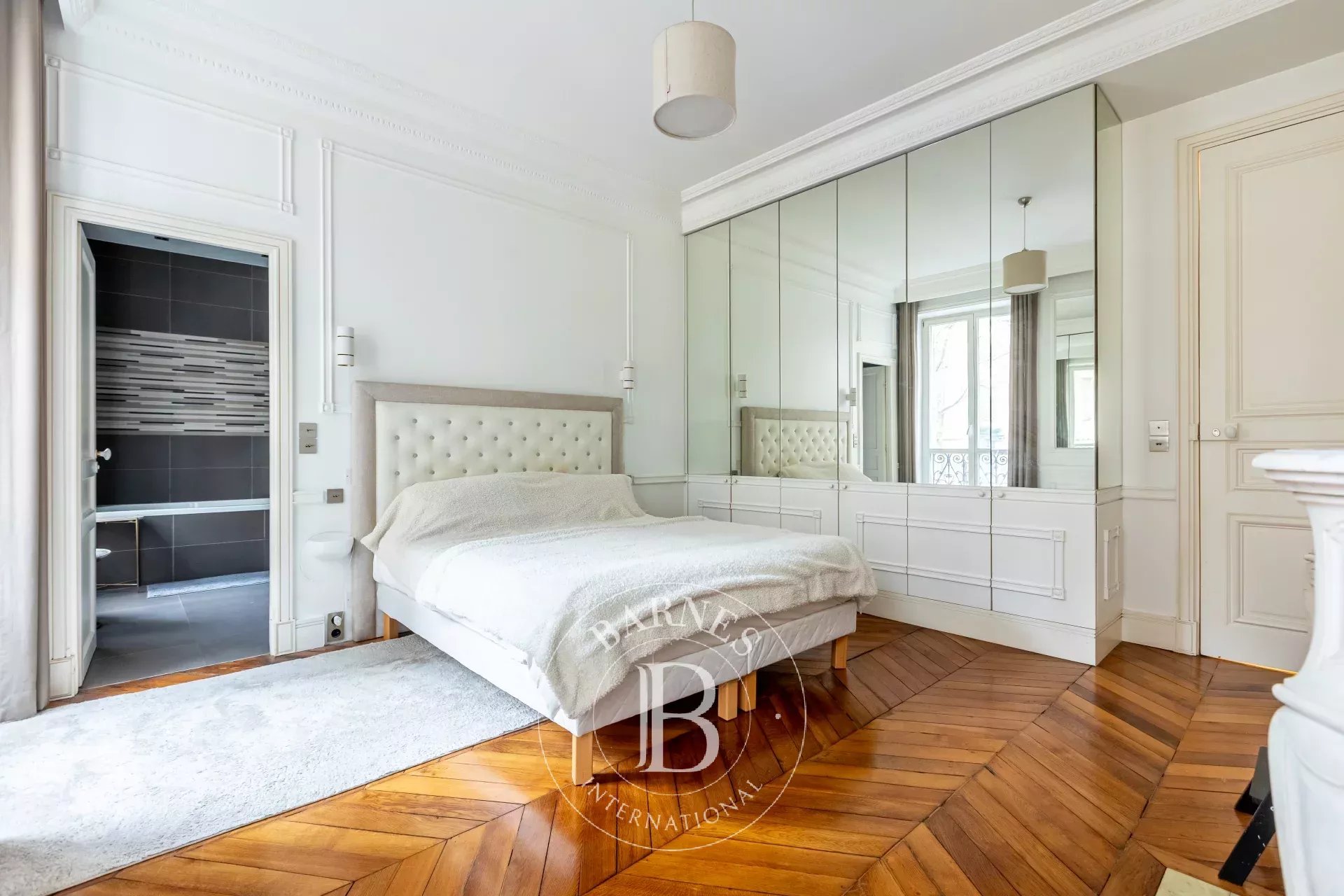 Paris  - Appartement 4 Pi&egrave;ces 2 Chambres - picture 8