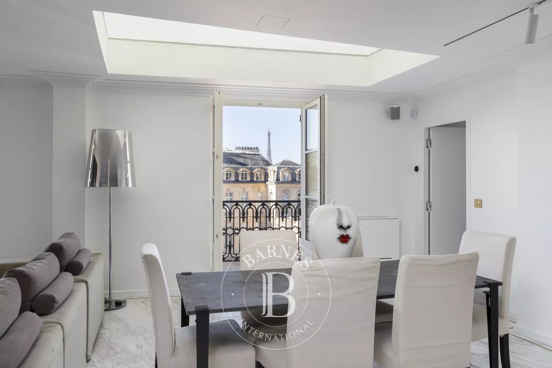 Daire Paris 8ème - picture 5