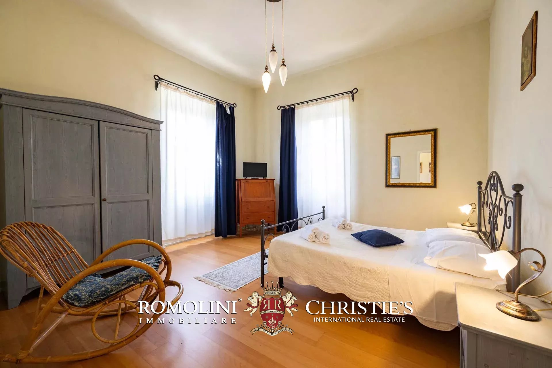 15 Bedroom Villa/Townhouse's Image 53