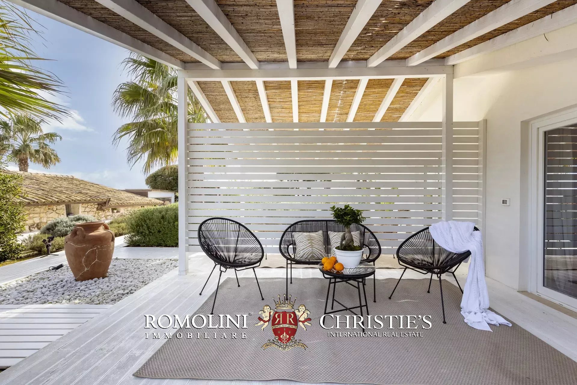 4 Bedroom Villa/Townhouse's Image 68