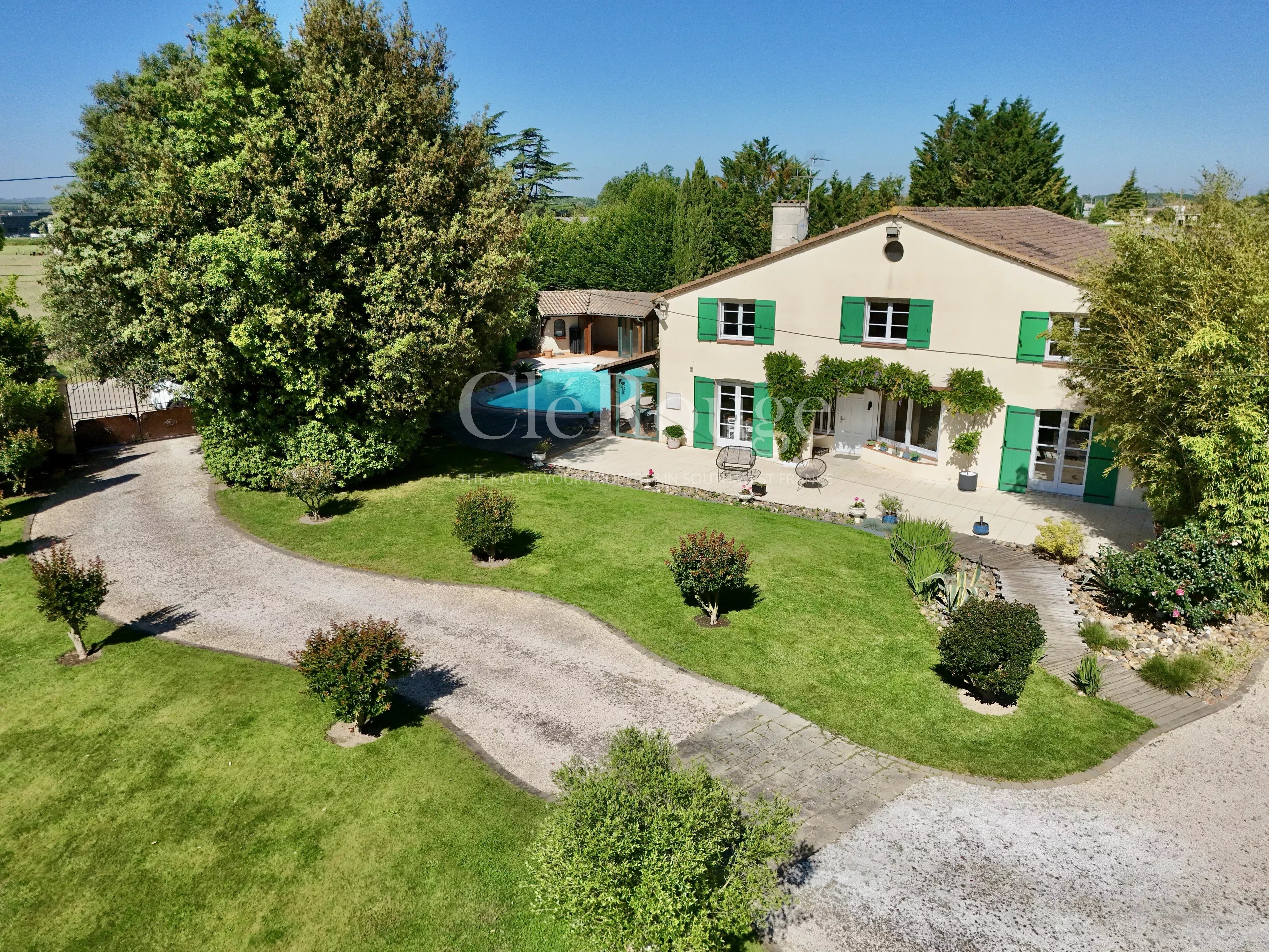 House in Marmande - view 1