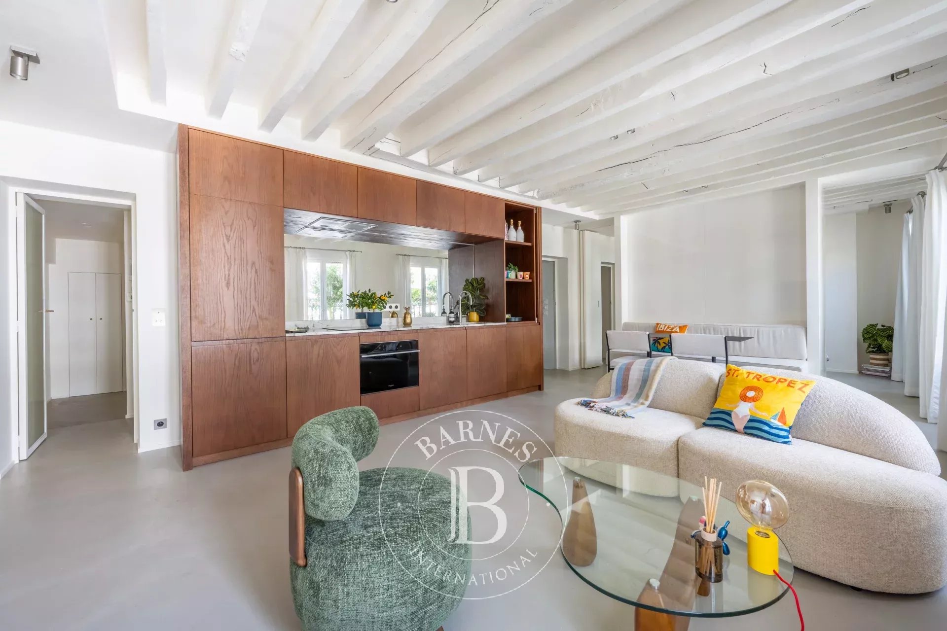 Daire Paris 4ème - picture 5